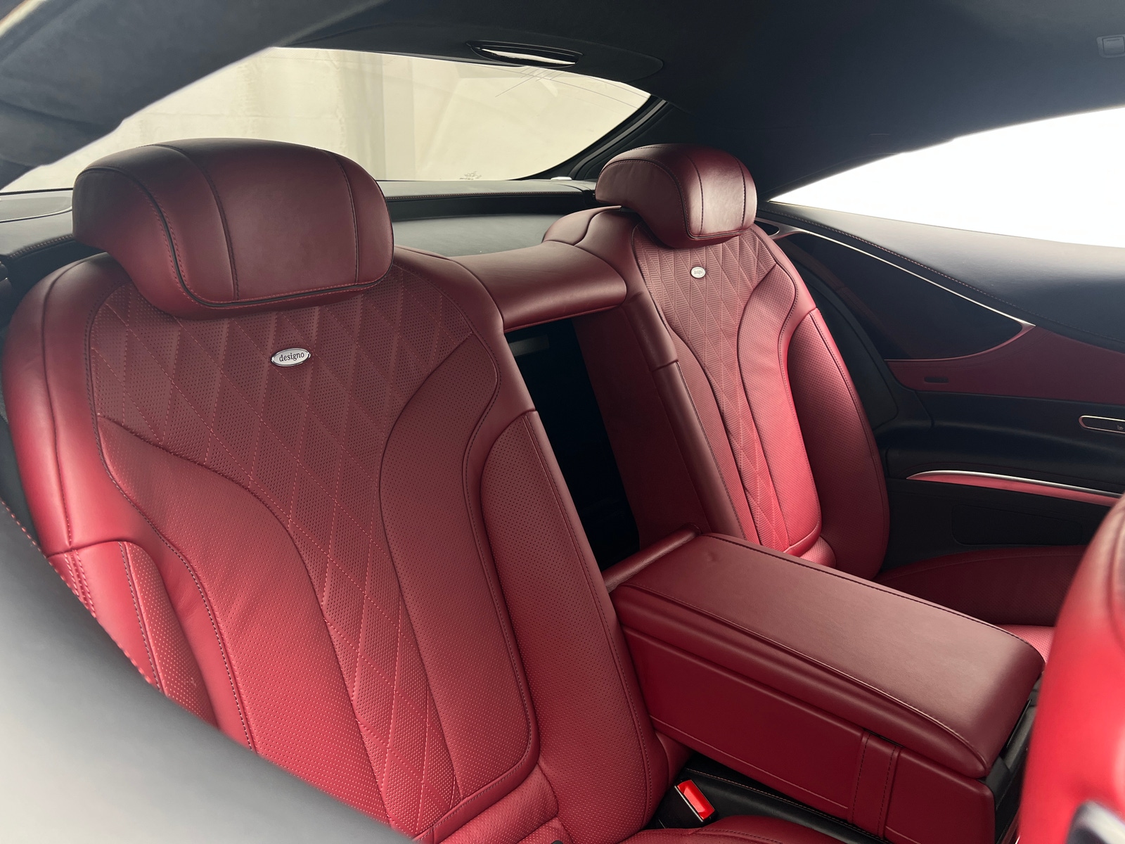 Thumbnail: 2016 Mercedes-Benz S-Class - 4