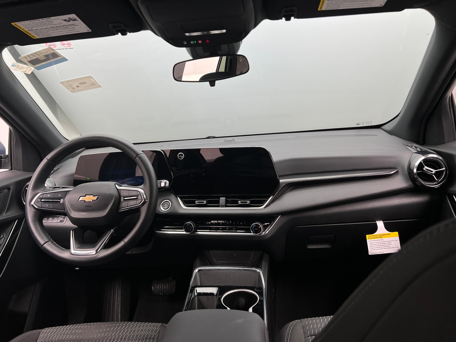 Thumbnail: 2025 Chevrolet Equinox - 3