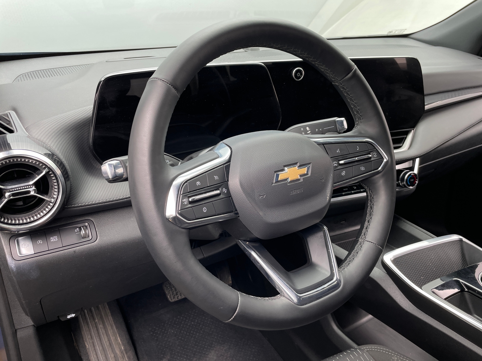 Thumbnail: 2025 Chevrolet Equinox - 5