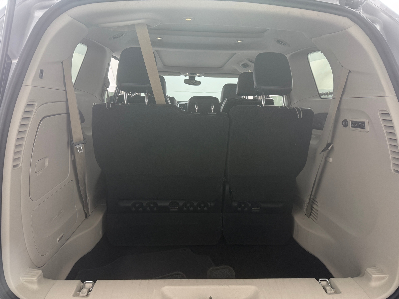 Thumbnail: 2018 Chrysler Pacifica - 7