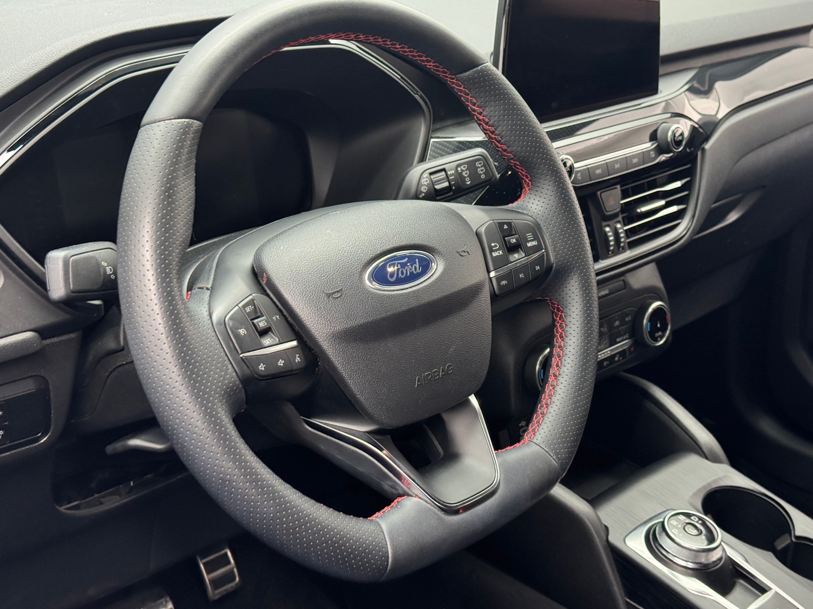 Thumbnail: 2024 Ford Escape - 5