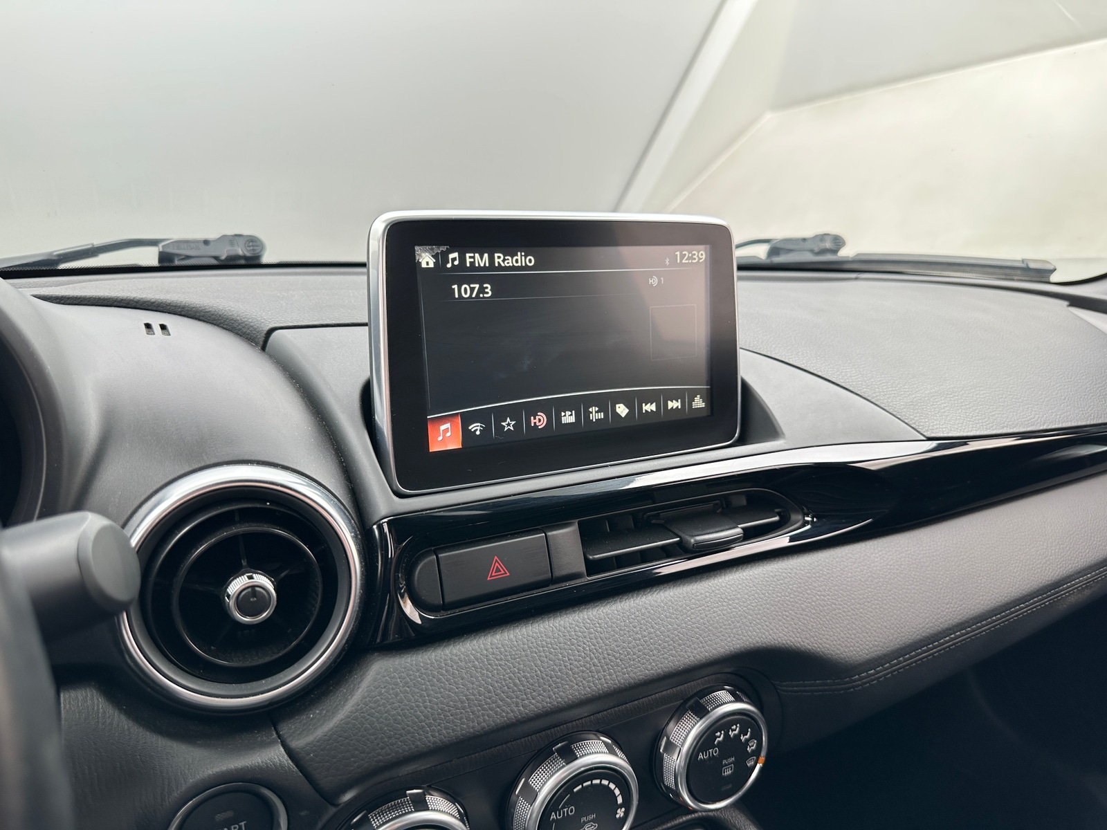 Thumbnail: 2020 Fiat 124 Spider - 2