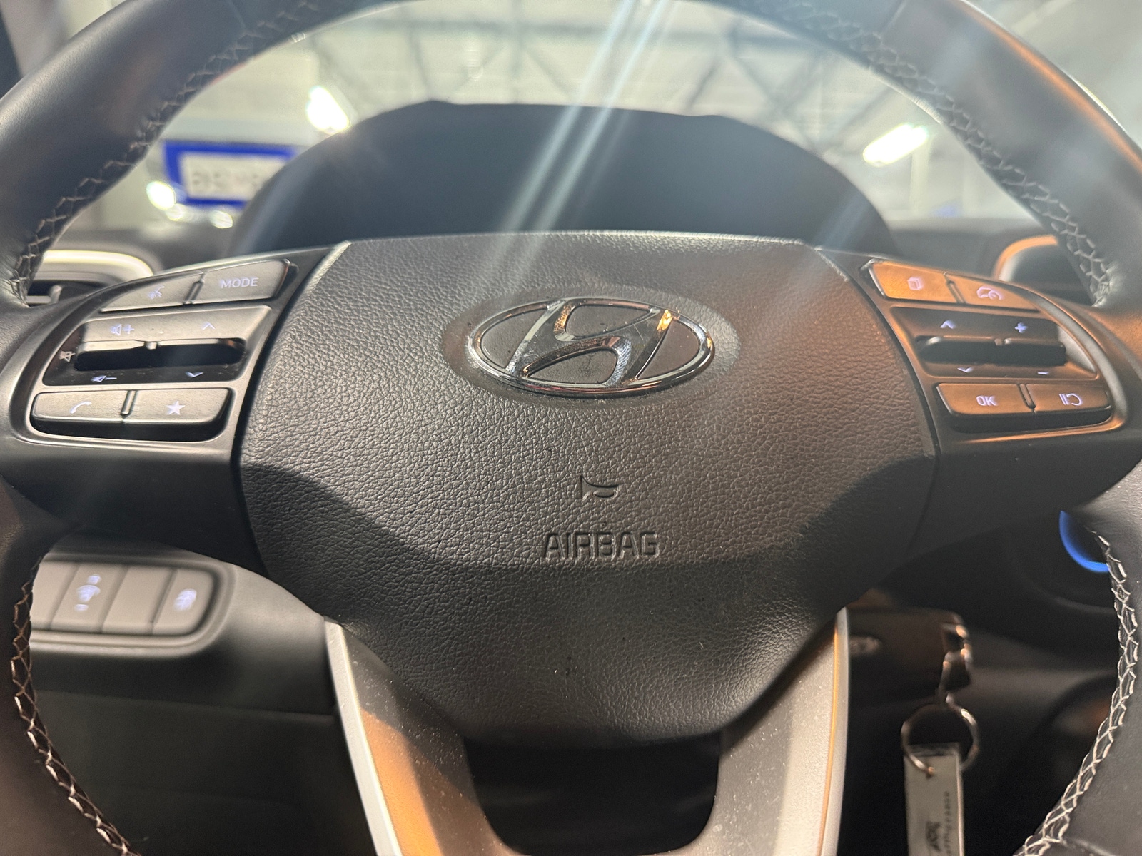 Thumbnail: 2023 Hyundai Venue - 5