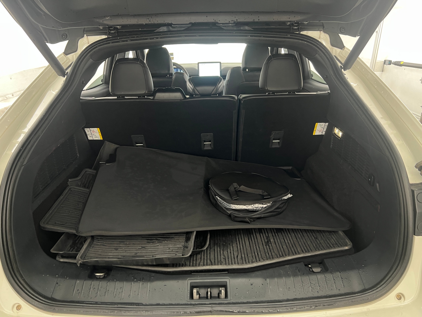 Thumbnail: 2022 Ford Mustang Mach-E - 6