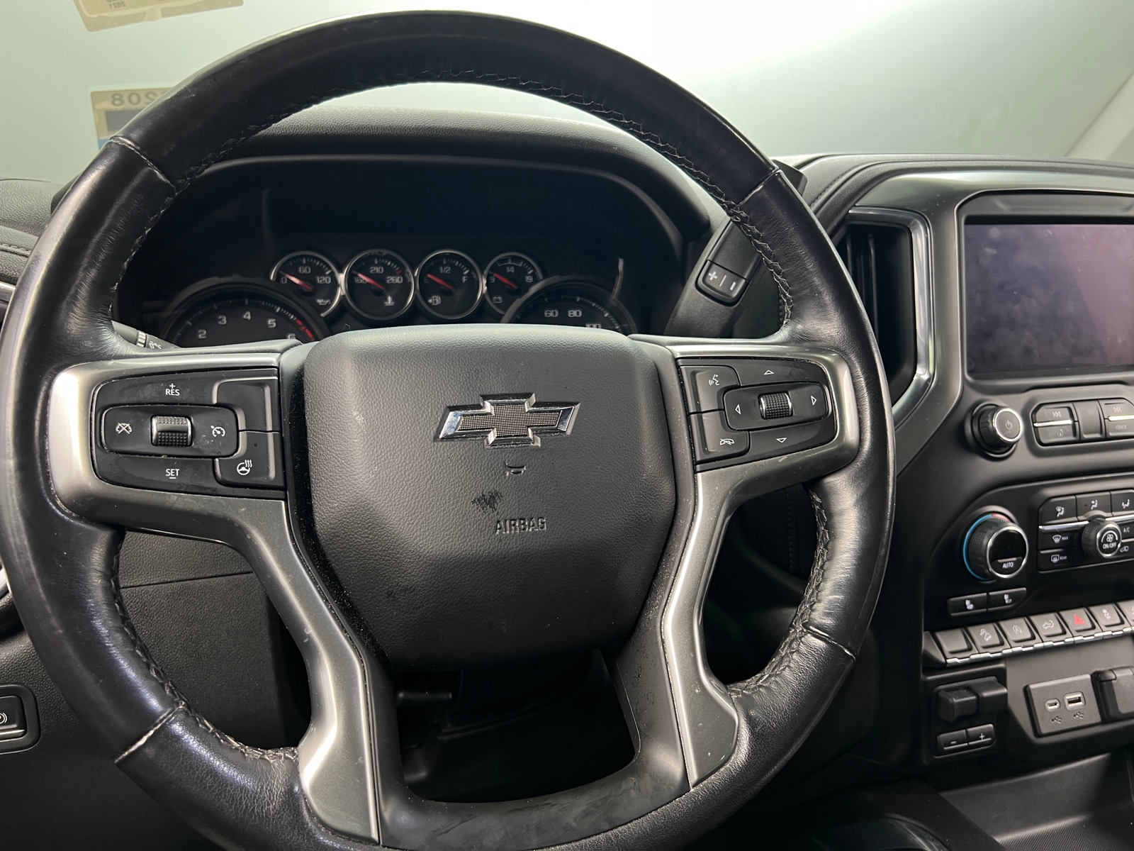 Thumbnail: 2021 Chevrolet Silverado 1500 - 5