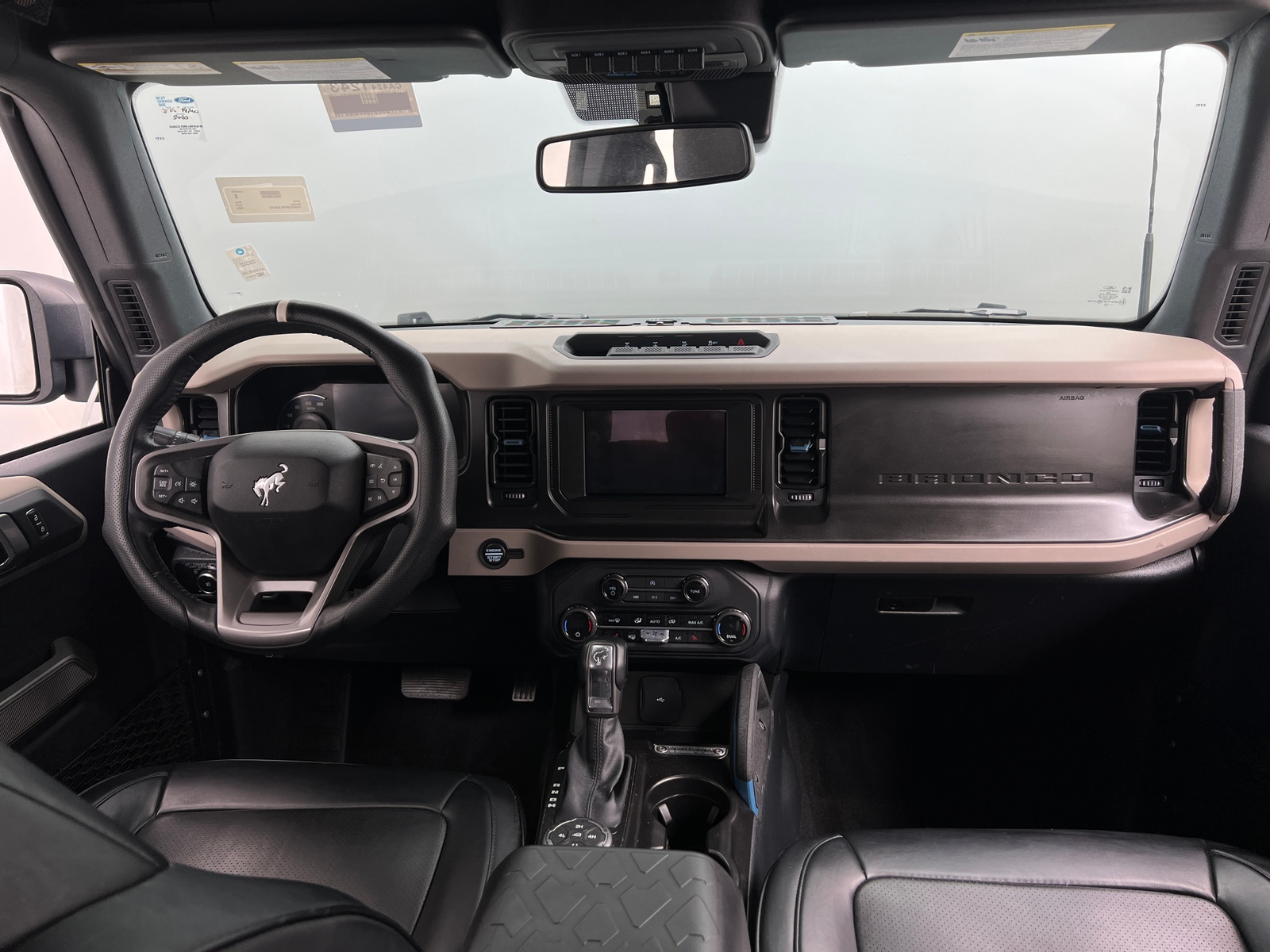 Thumbnail: 2023 Ford Bronco - 3