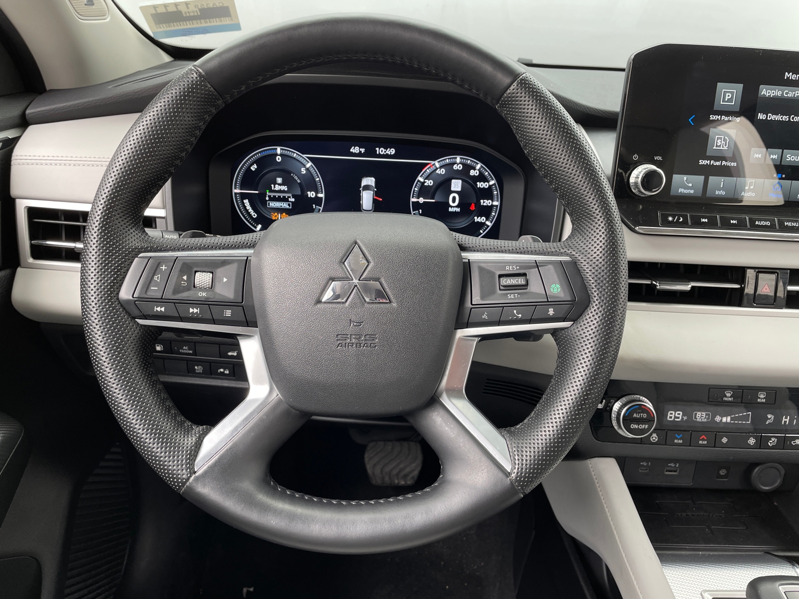 Thumbnail: 2023 Mitsubishi Outlander - 4