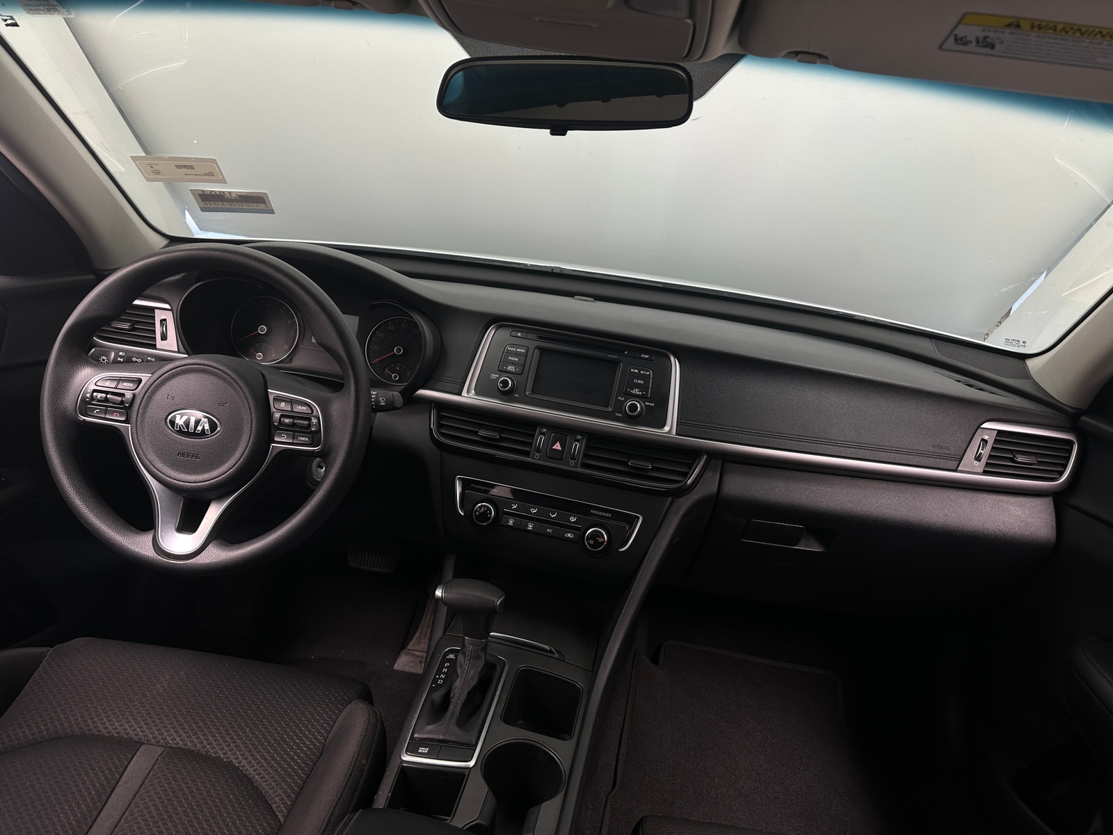 Thumbnail: 2017 Kia Optima - 3