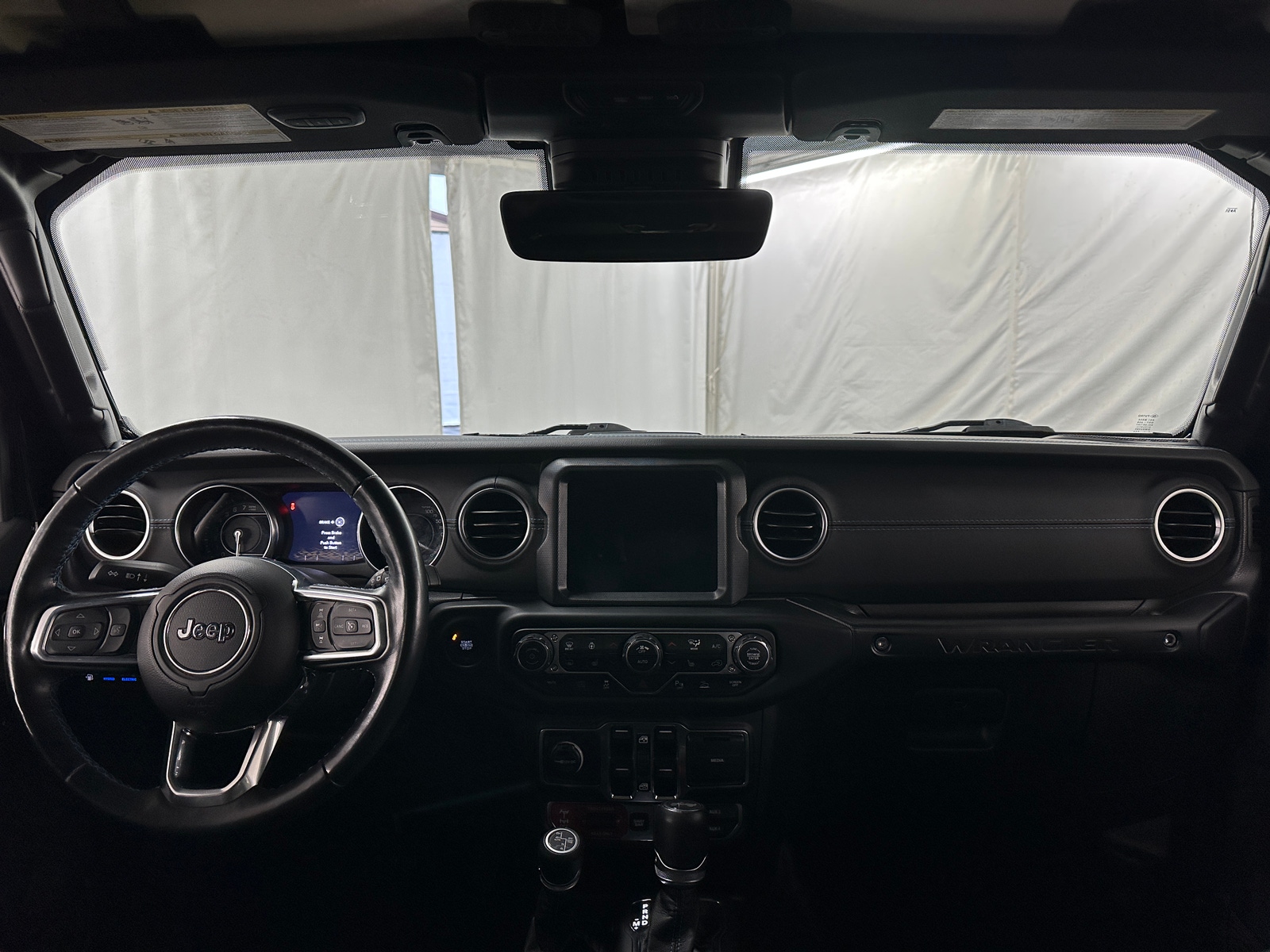 Thumbnail: 2022 Jeep Wrangler - 3