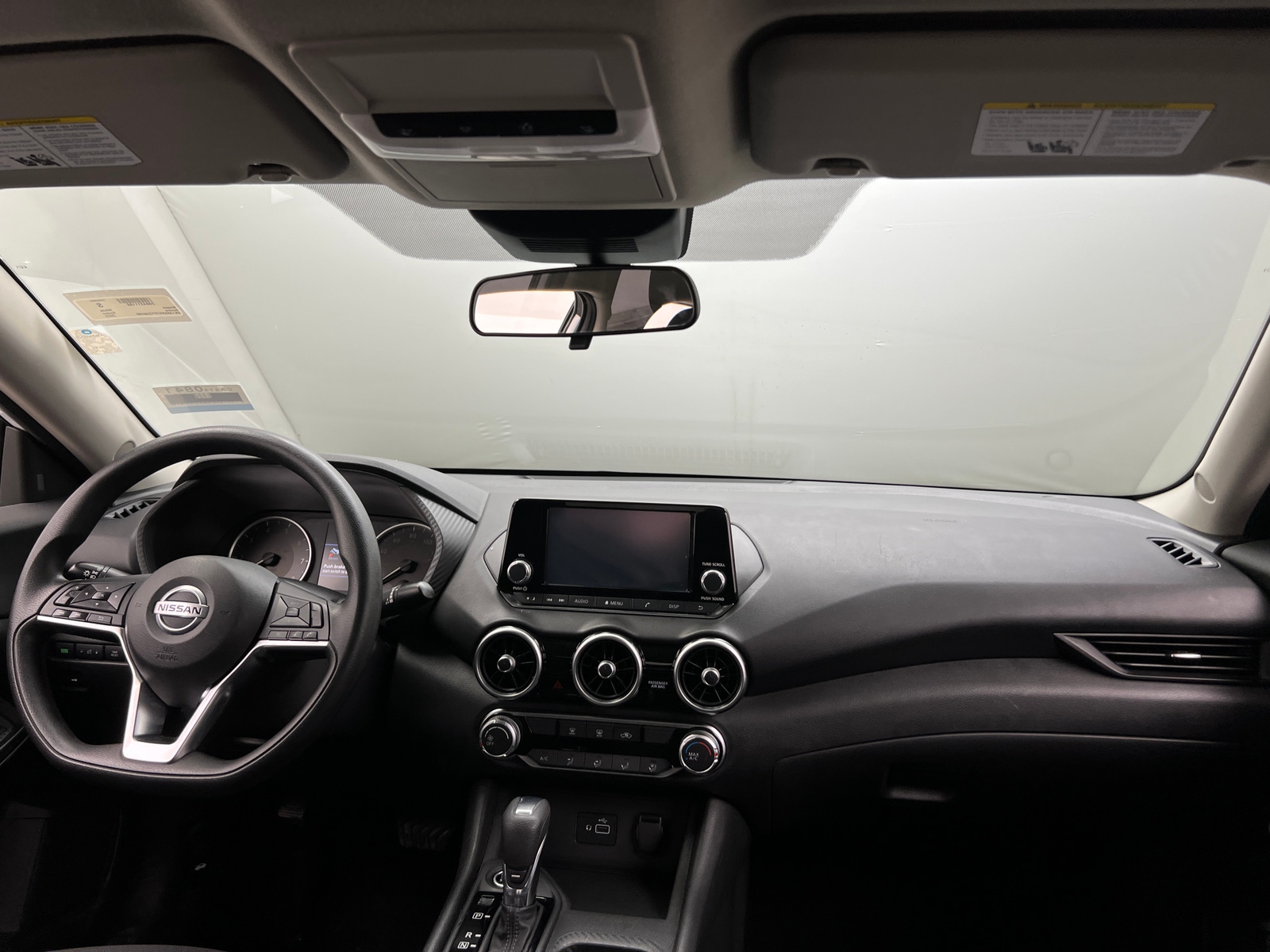 Thumbnail: 2023 Nissan Sentra - 3