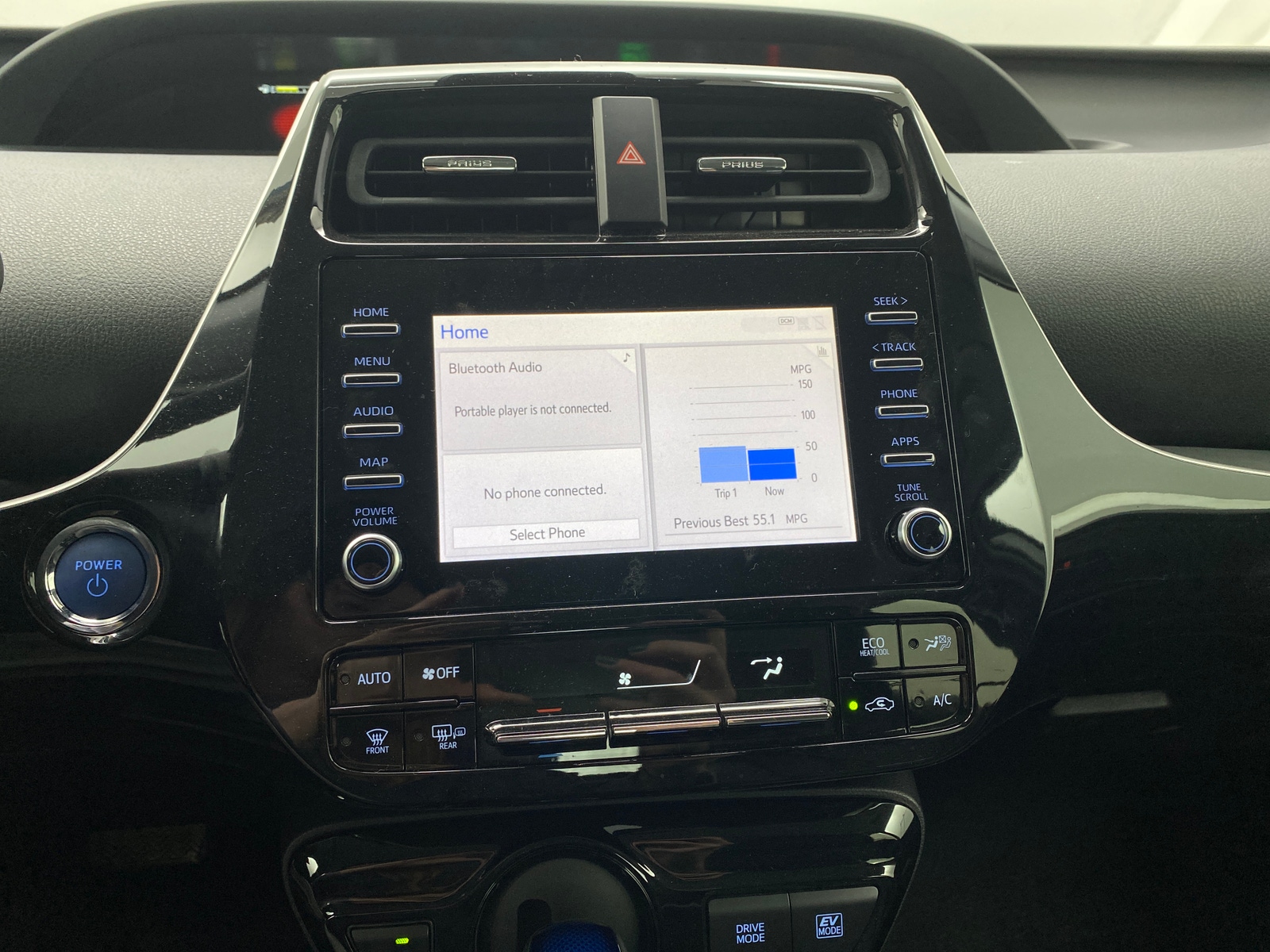 Thumbnail: 2020 Toyota Prius - 3