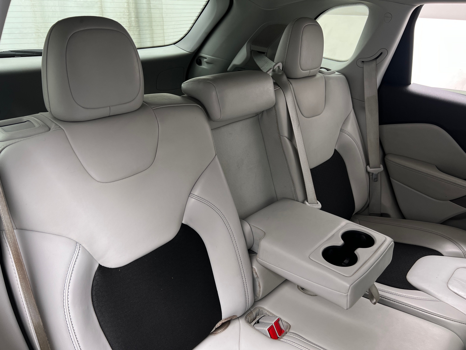 Thumbnail: 2020 Jeep Cherokee - 6