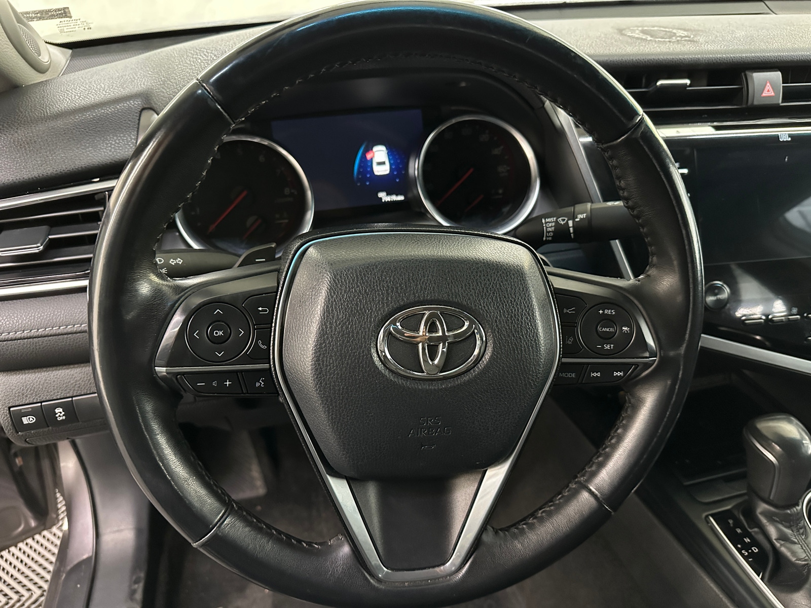 Thumbnail: 2018 Toyota Camry - 4