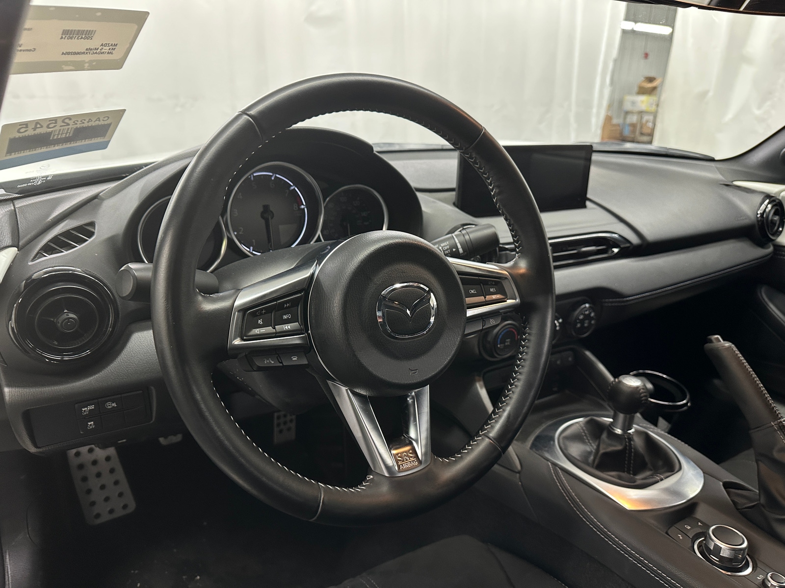 Thumbnail: 2024 Mazda MX-5 Miata - 3