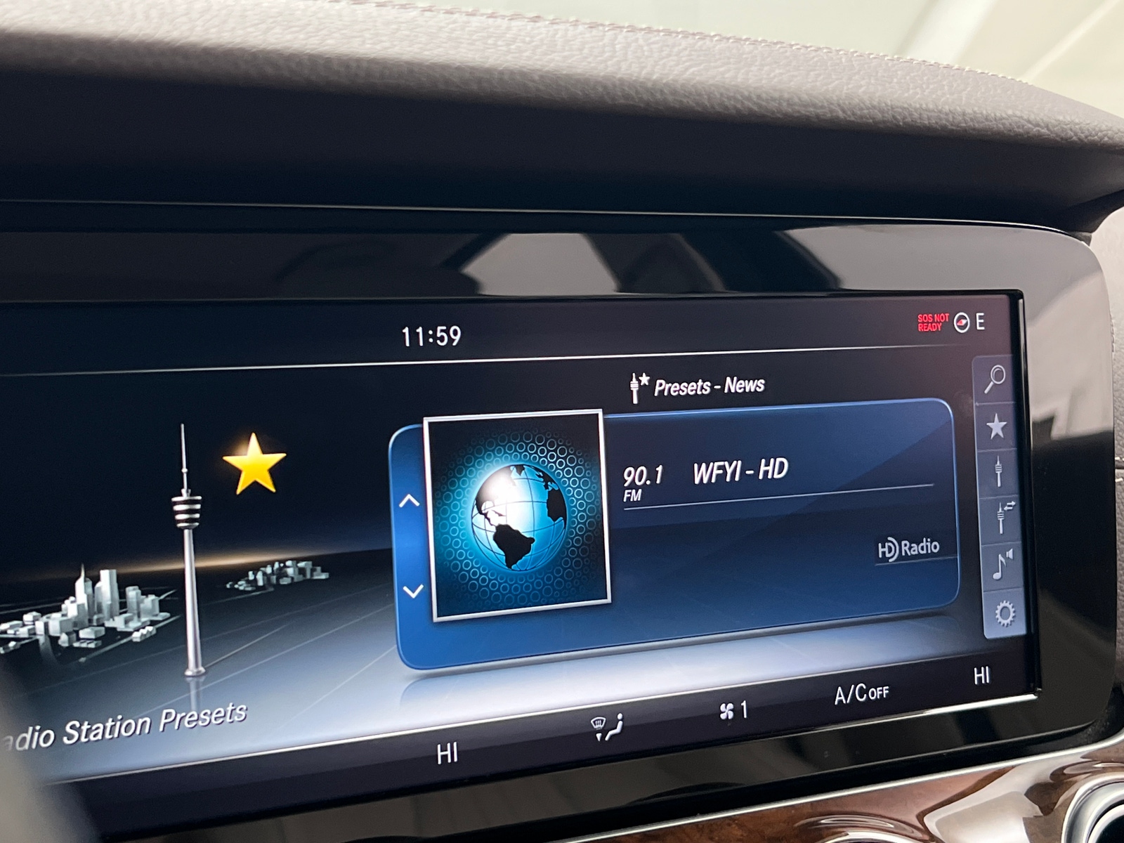 Thumbnail: 2017 Mercedes-Benz E-Class - 3