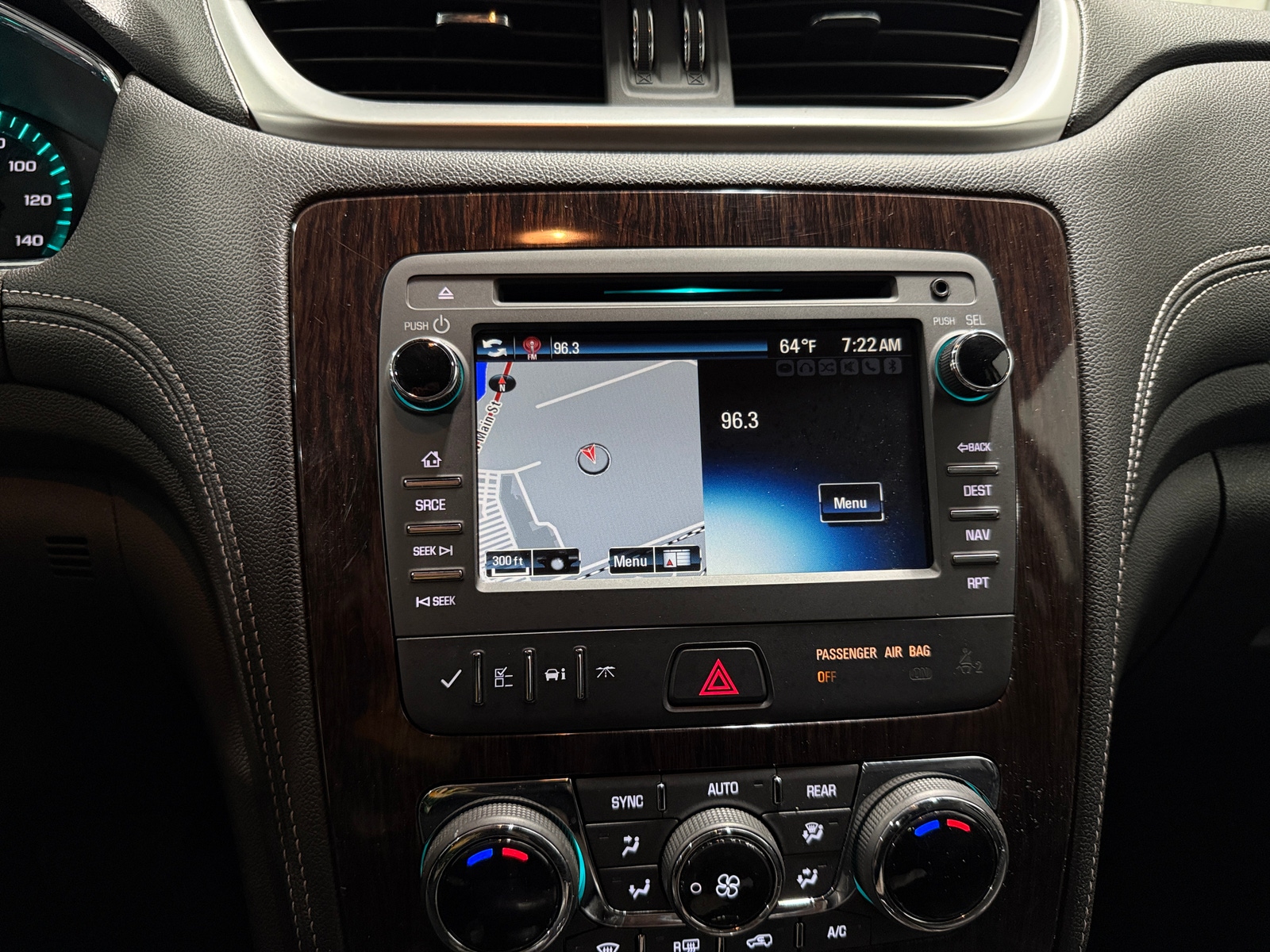 Thumbnail: 2017 Chevrolet Traverse - 4