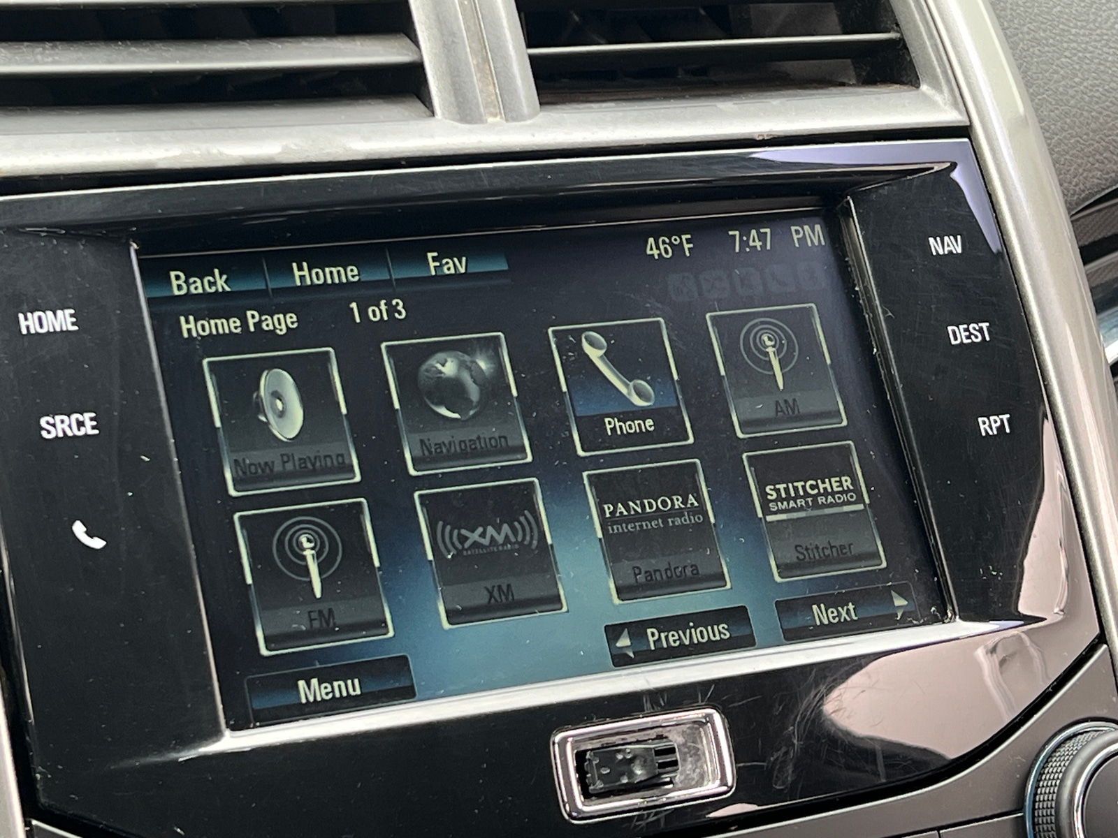 Thumbnail: 2015 Chevrolet Malibu - 3