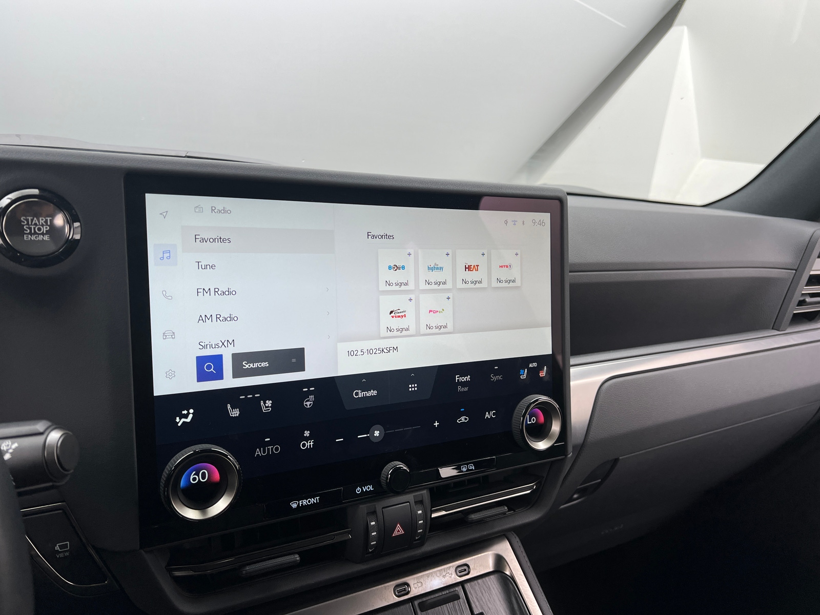 Thumbnail: 2024 Lexus GX - 3