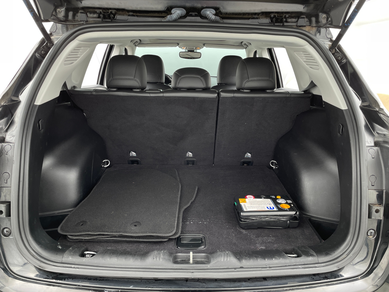 Thumbnail: 2020 Jeep Compass - 6