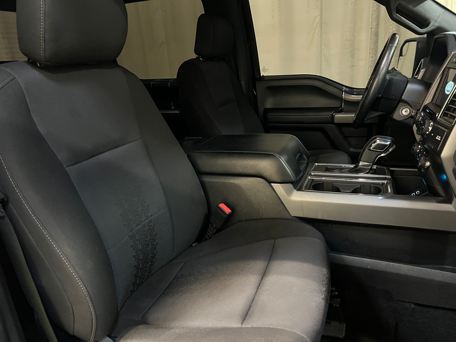 Thumbnail: 2018 Ford Econoline - 2