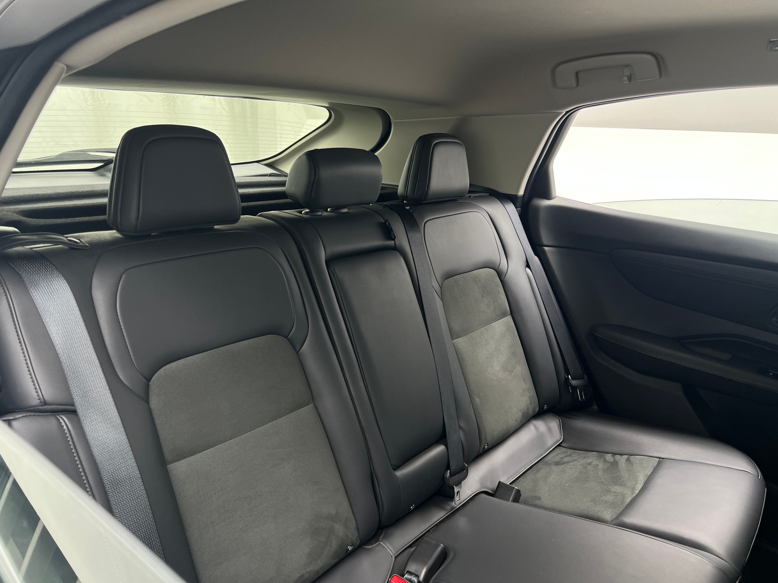 Thumbnail: 2024 Nissan Ariya - 5