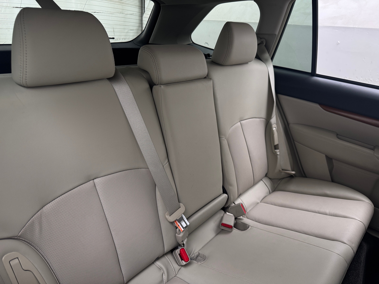 Thumbnail: 2014 Subaru Outback - 5