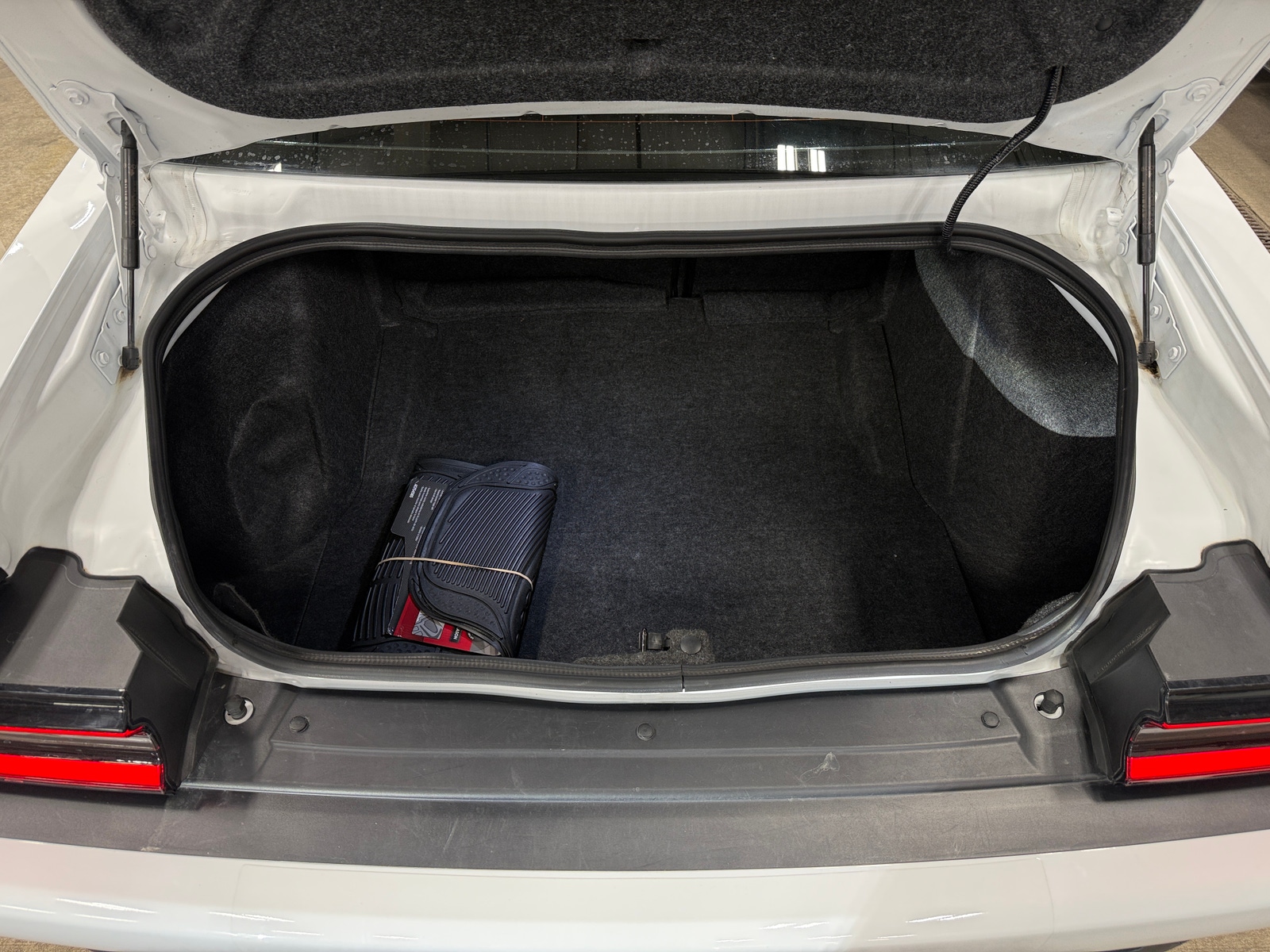 Thumbnail: 2023 Dodge Challenger - 6