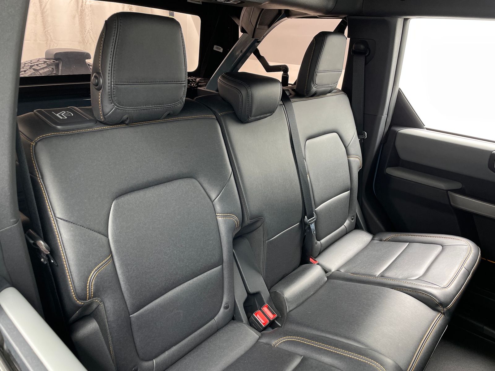 Thumbnail: 2023 Ford Bronco - 5