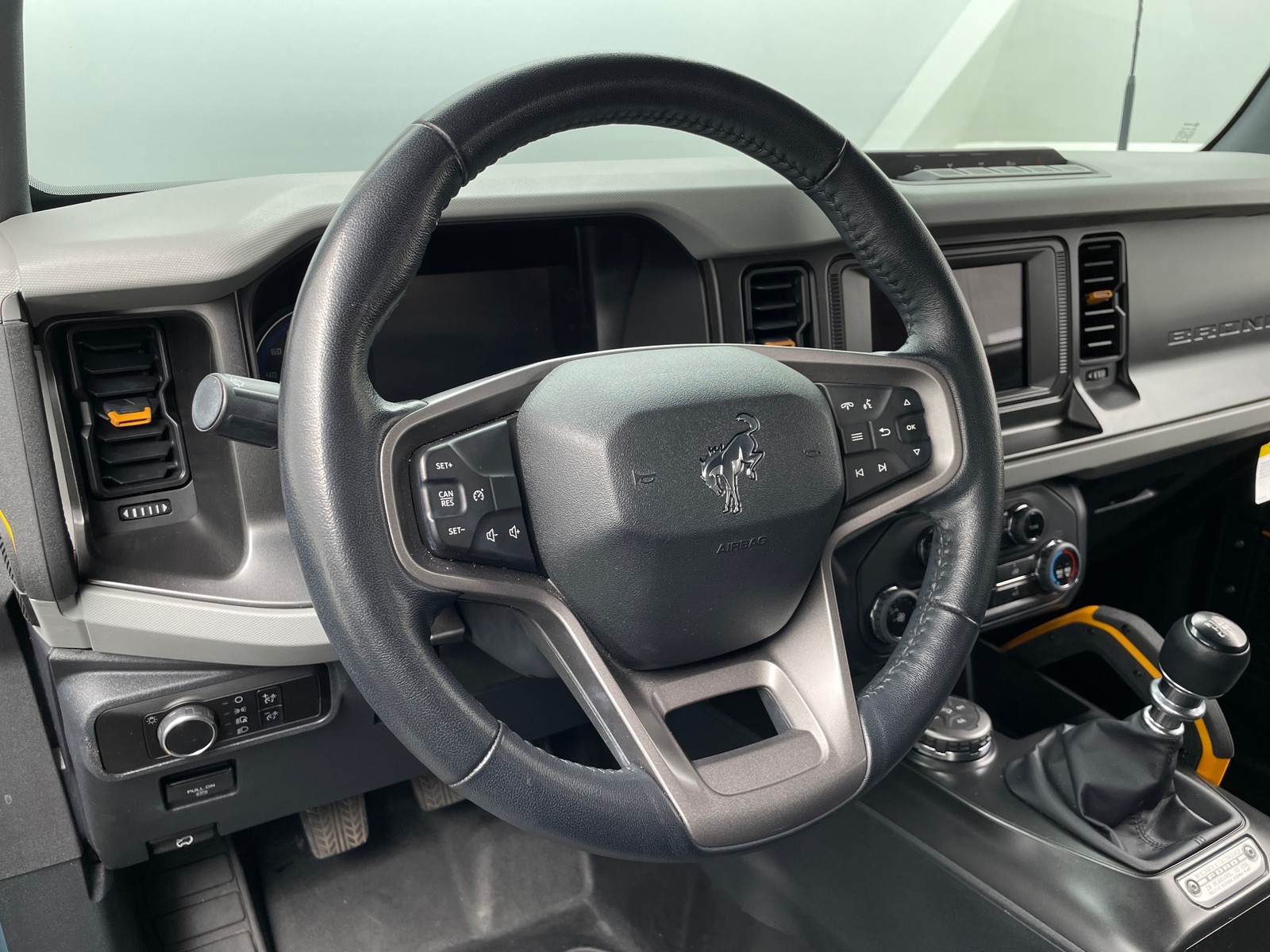 Thumbnail: 2023 Ford Bronco - 4