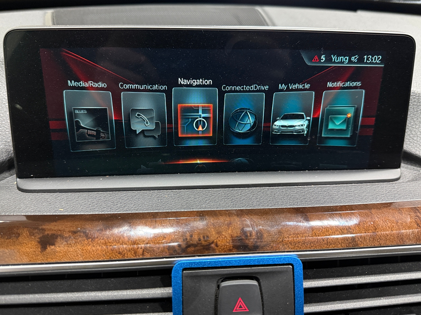 Thumbnail: 2017 BMW 3 Series - 3