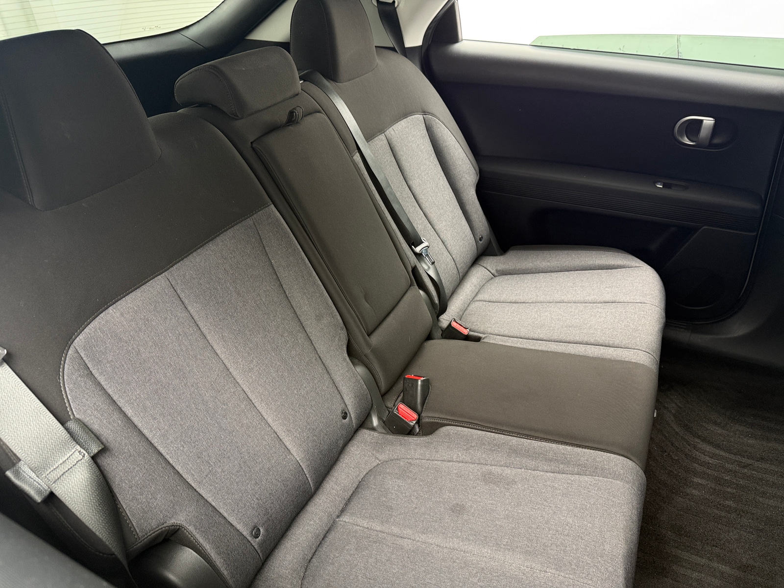 Thumbnail: 2022 Hyundai Ioniq 5 - 6