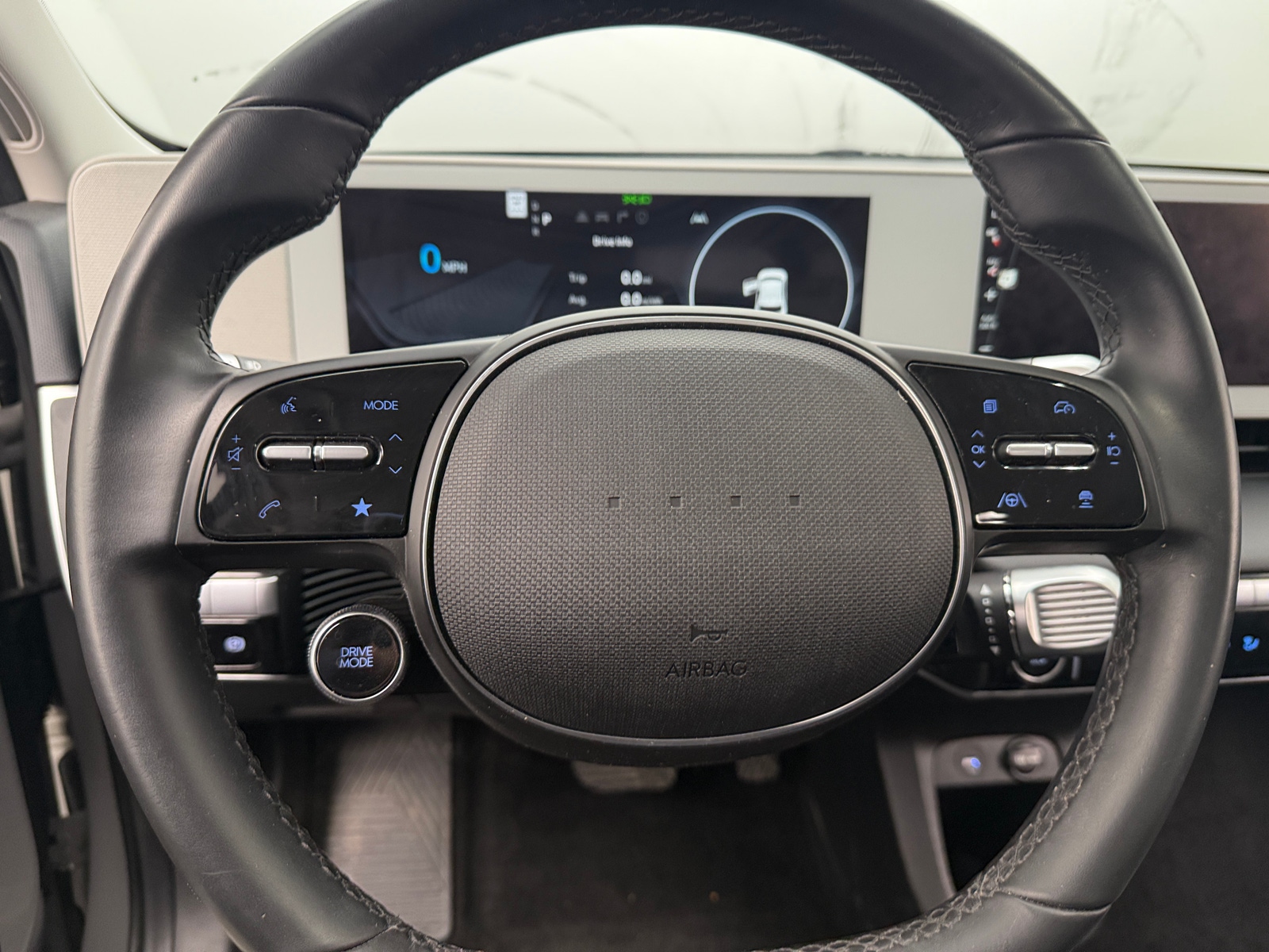 Thumbnail: 2022 Hyundai Ioniq 5 - 5