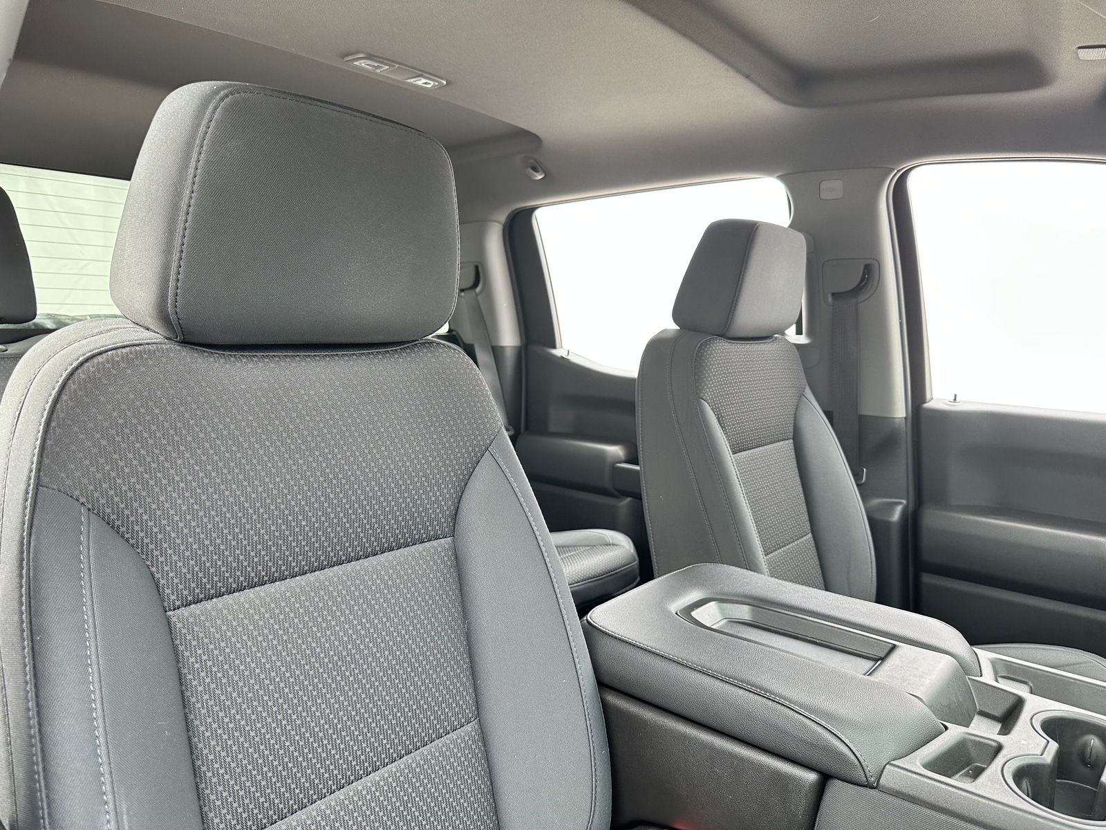 Thumbnail: 2020 Chevrolet Silverado 1500 - 2