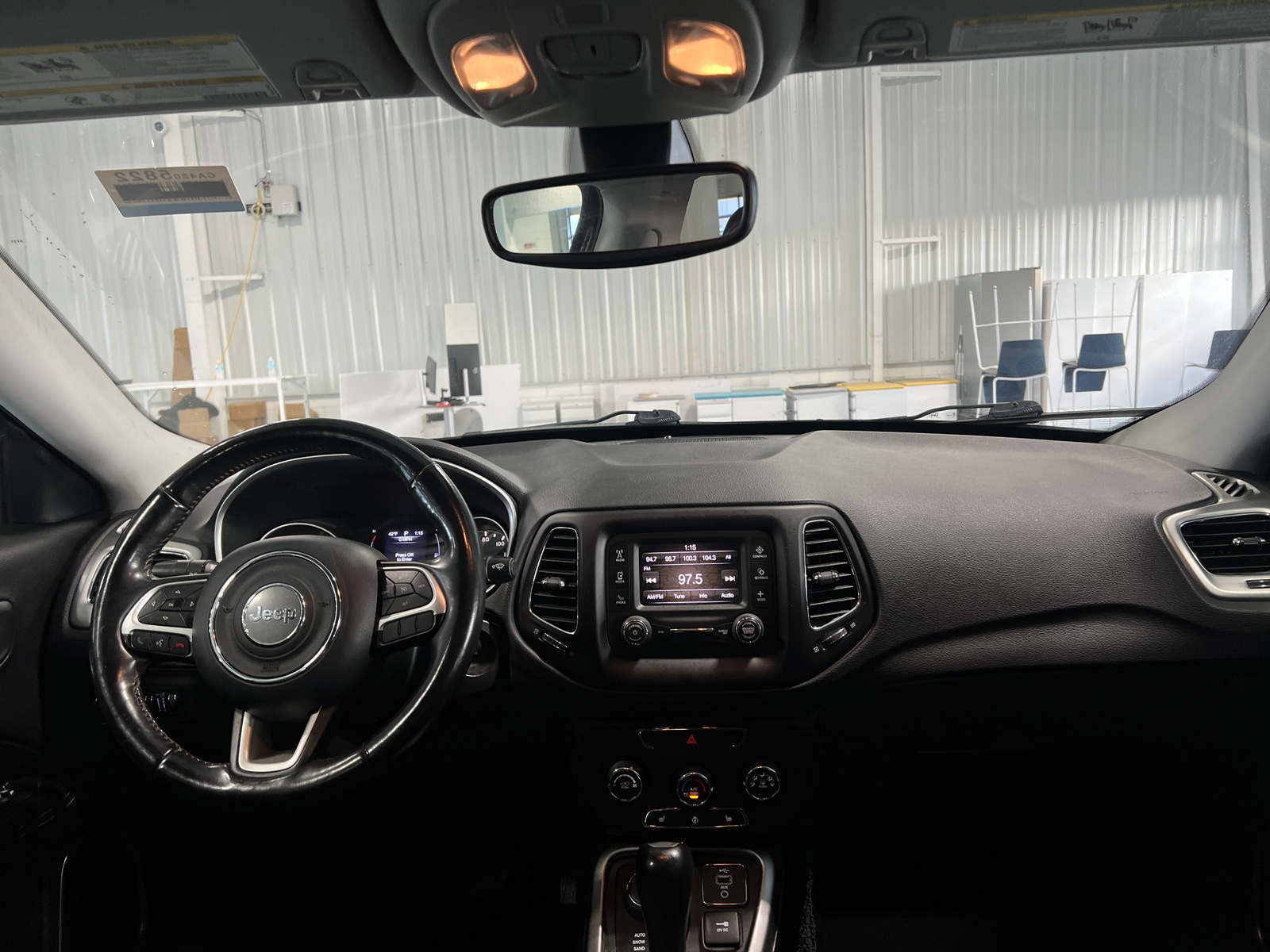 Thumbnail: 2018 Jeep Compass - 3