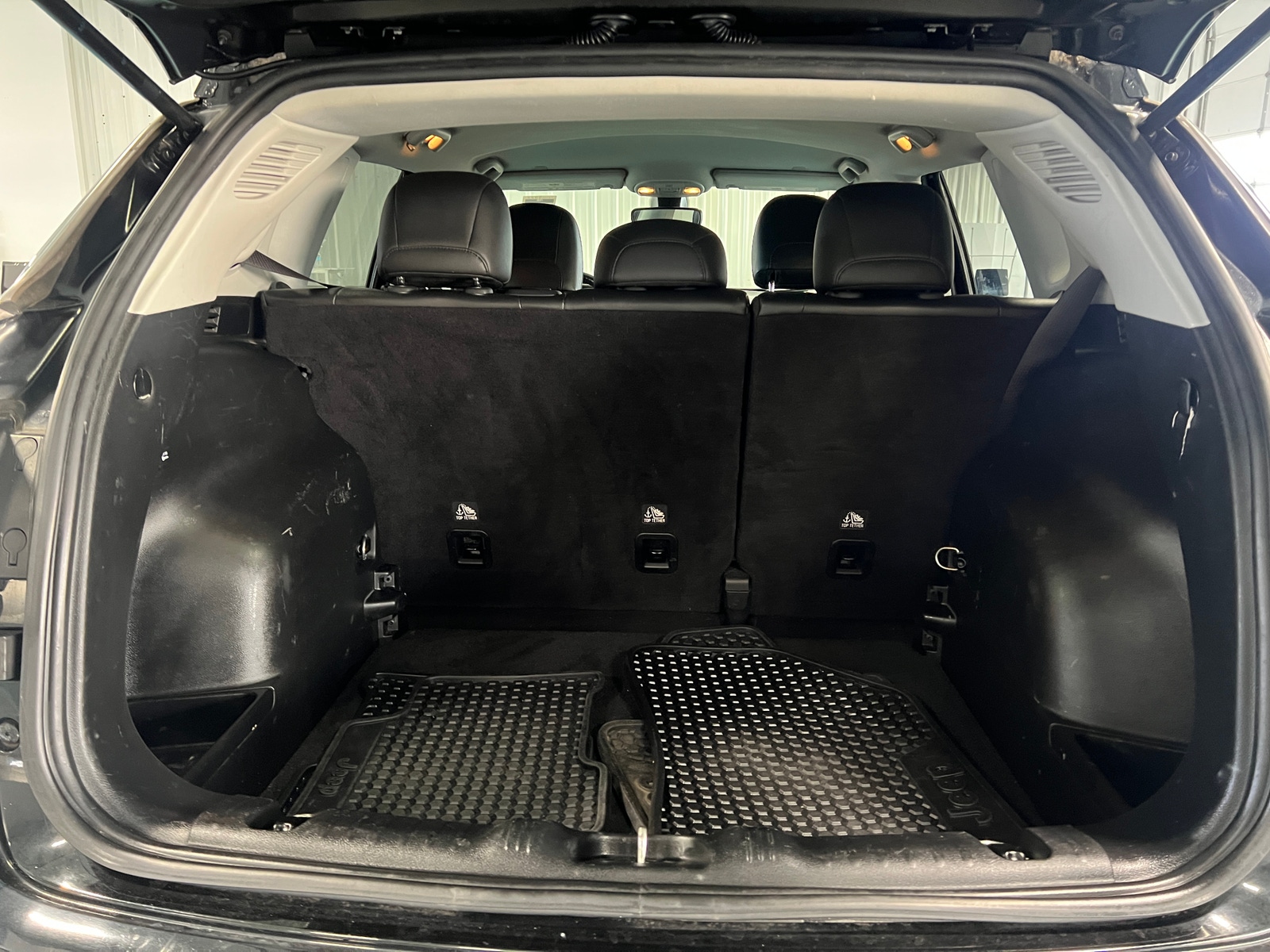 Thumbnail: 2018 Jeep Compass - 7