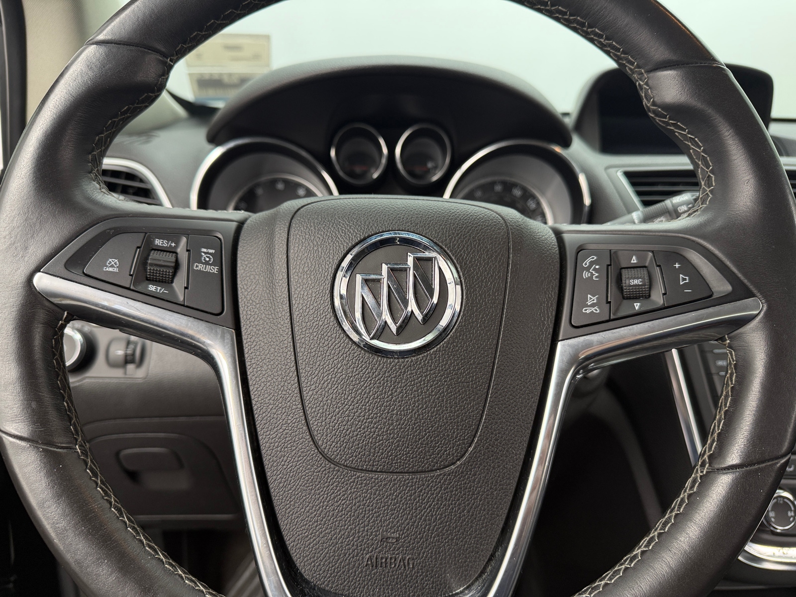 Thumbnail: 2015 Buick Encore - 5