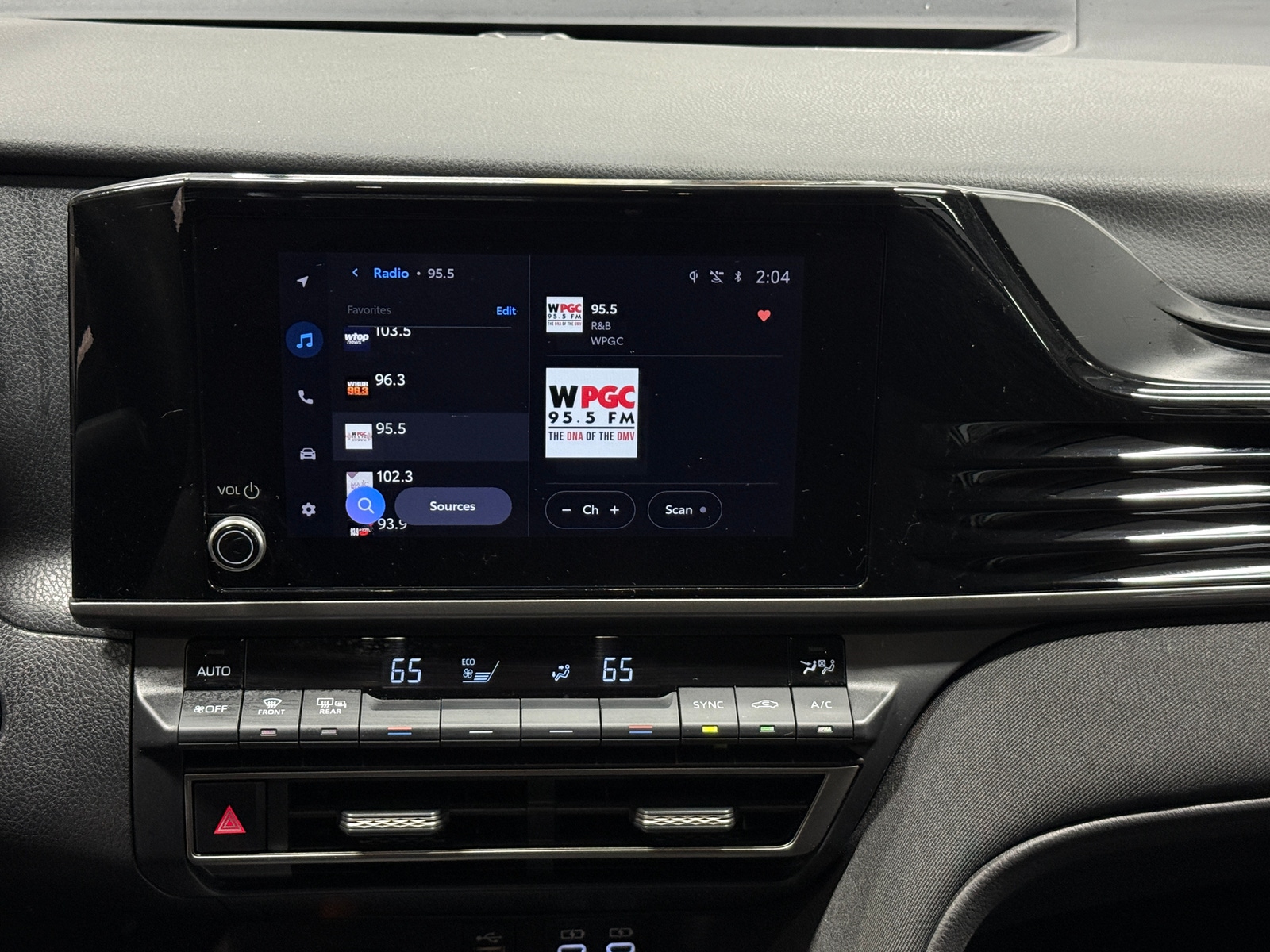 Thumbnail: 2025 Toyota Camry - 4