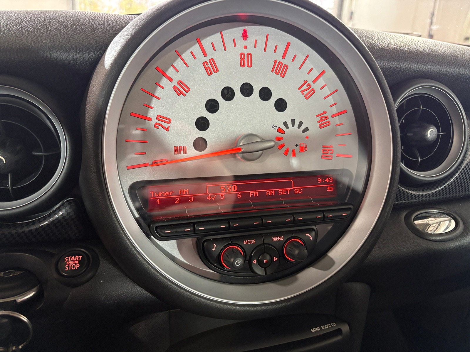 Thumbnail: 2013 MINI Cooper Hardtop - 2