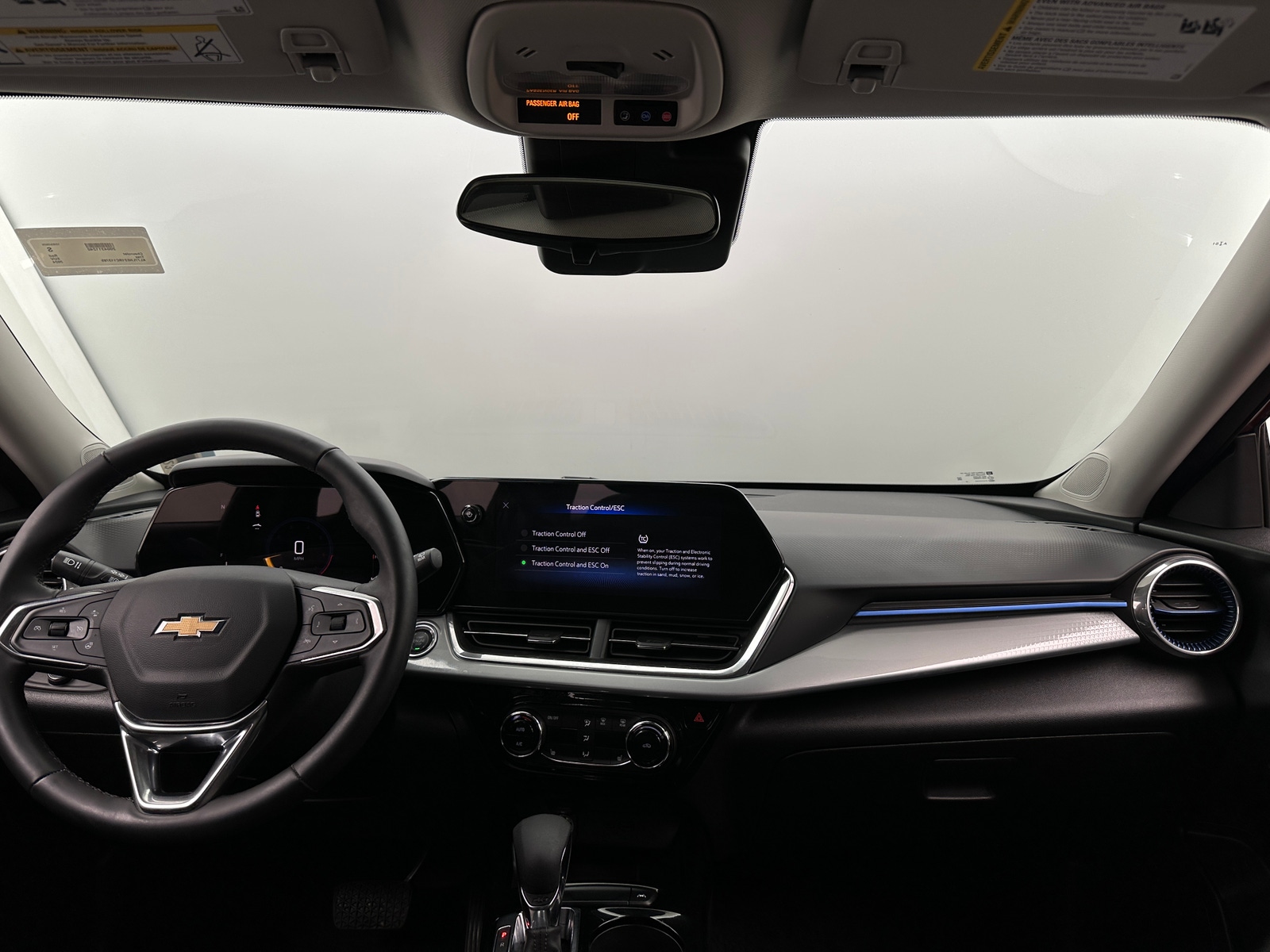 Thumbnail: 2024 Chevrolet Trax - 3