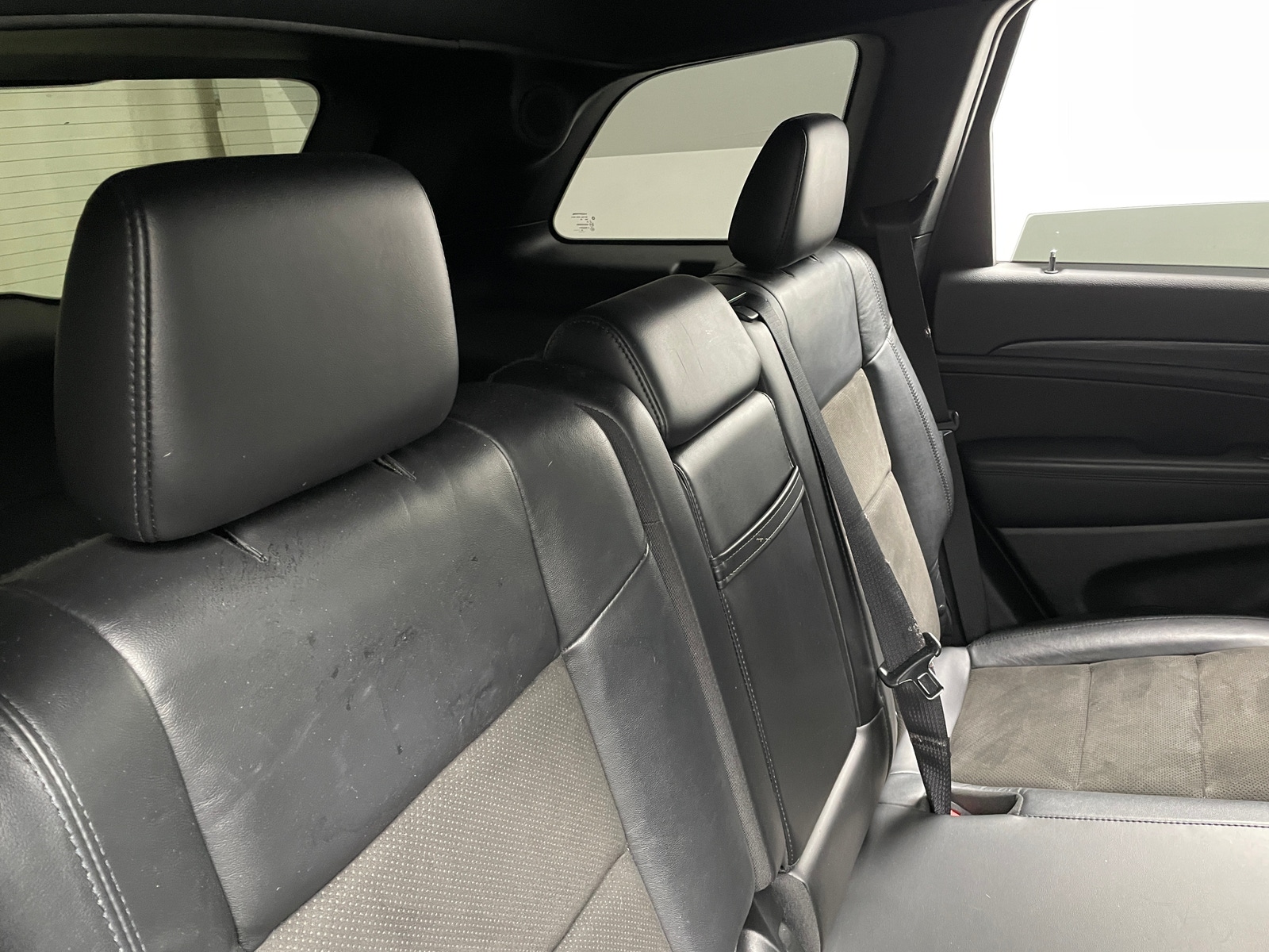 Thumbnail: 2020 Jeep Grand Cherokee - 6