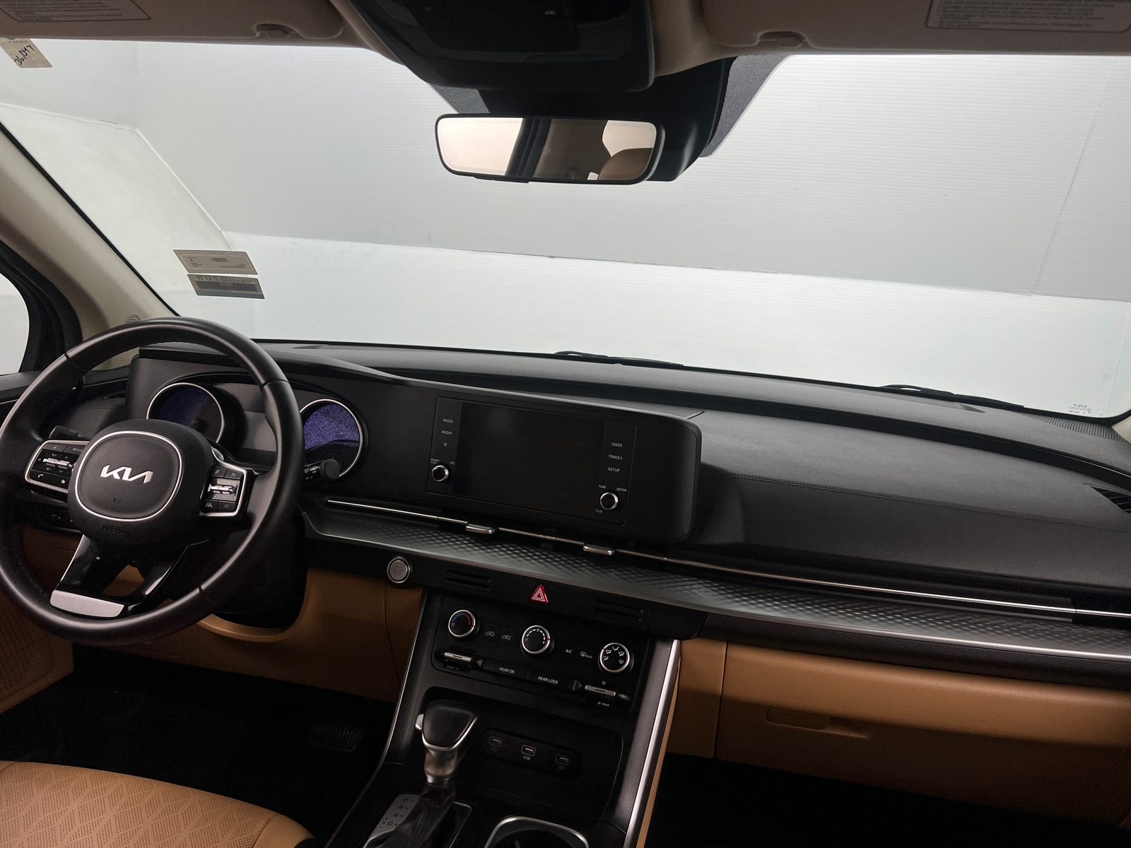 Thumbnail: 2024 Kia Carnival - 2