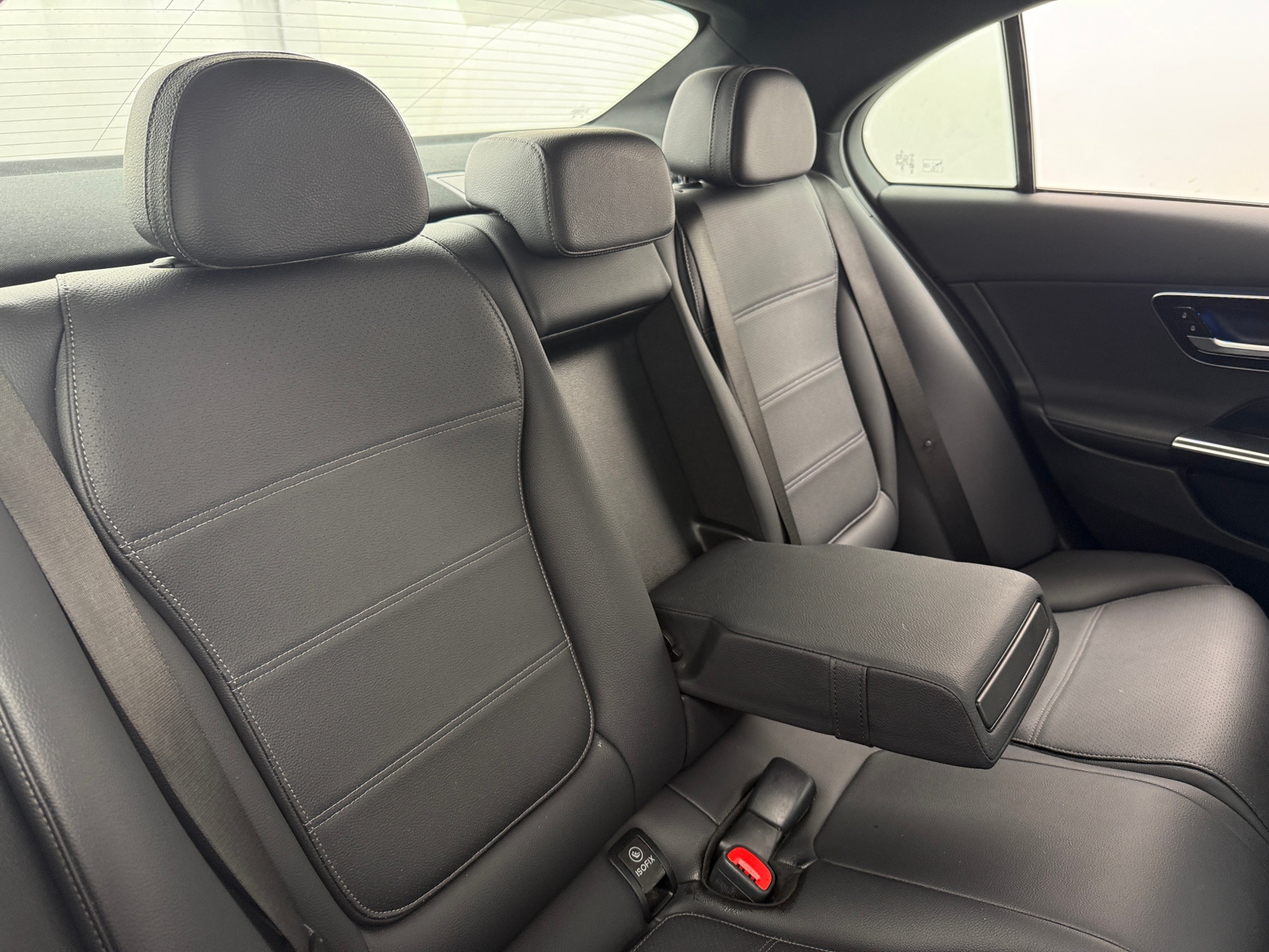 Thumbnail: 2024 Mercedes-Benz C-Class - 5