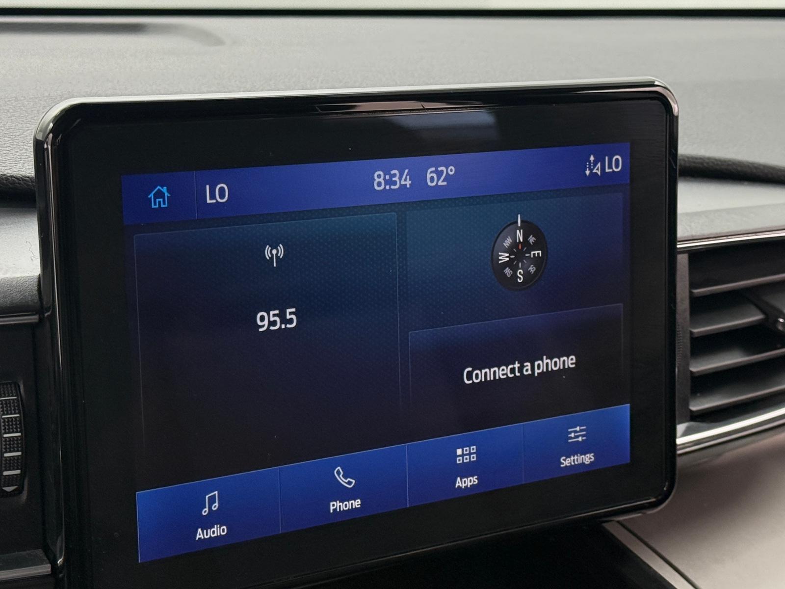 Thumbnail: 2024 Ford Explorer - 4