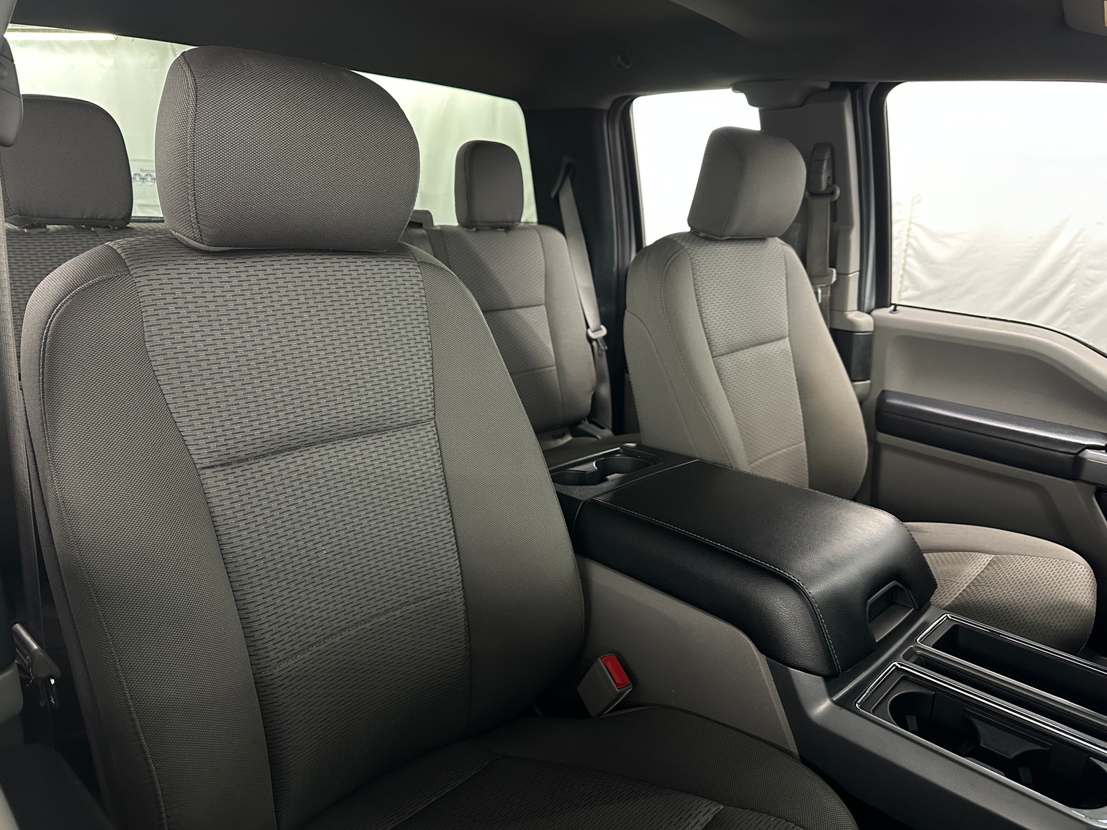 Thumbnail: 2020 Ford Econoline - 2