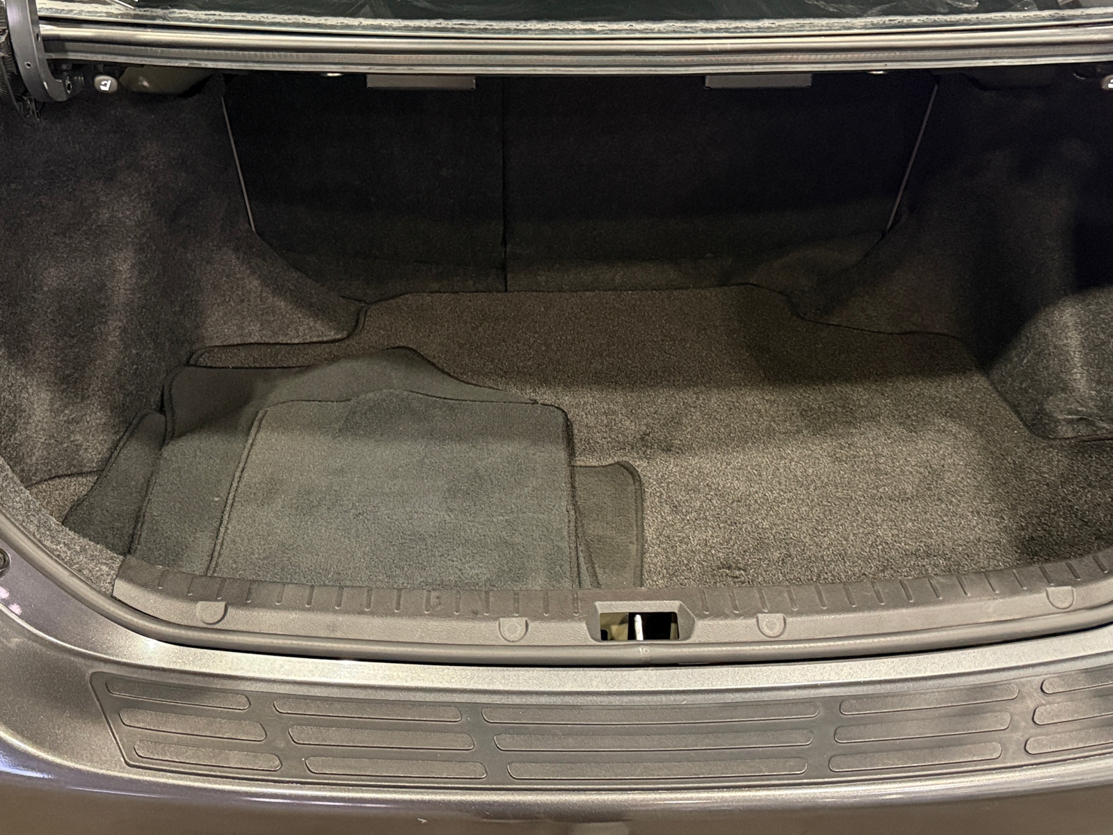 Thumbnail: 2013 Toyota Corolla - 7