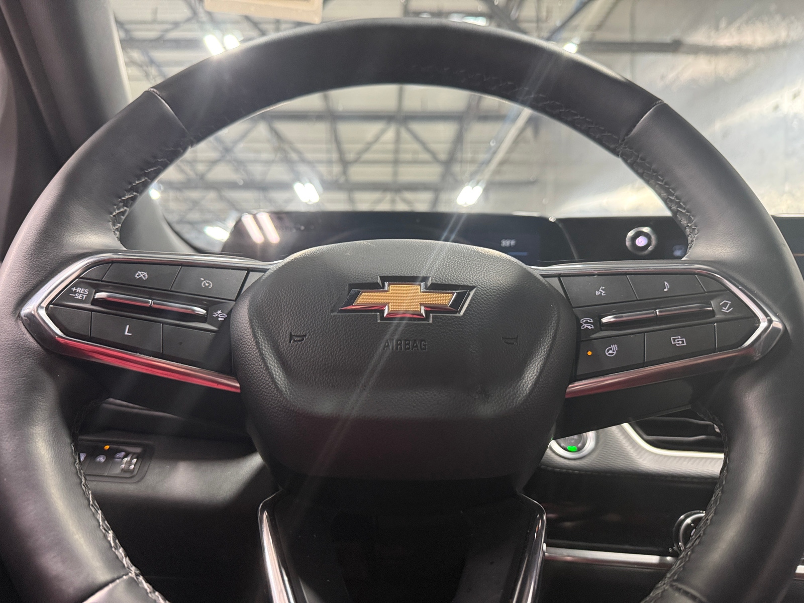 Thumbnail: 2025 Chevrolet Equinox - 5