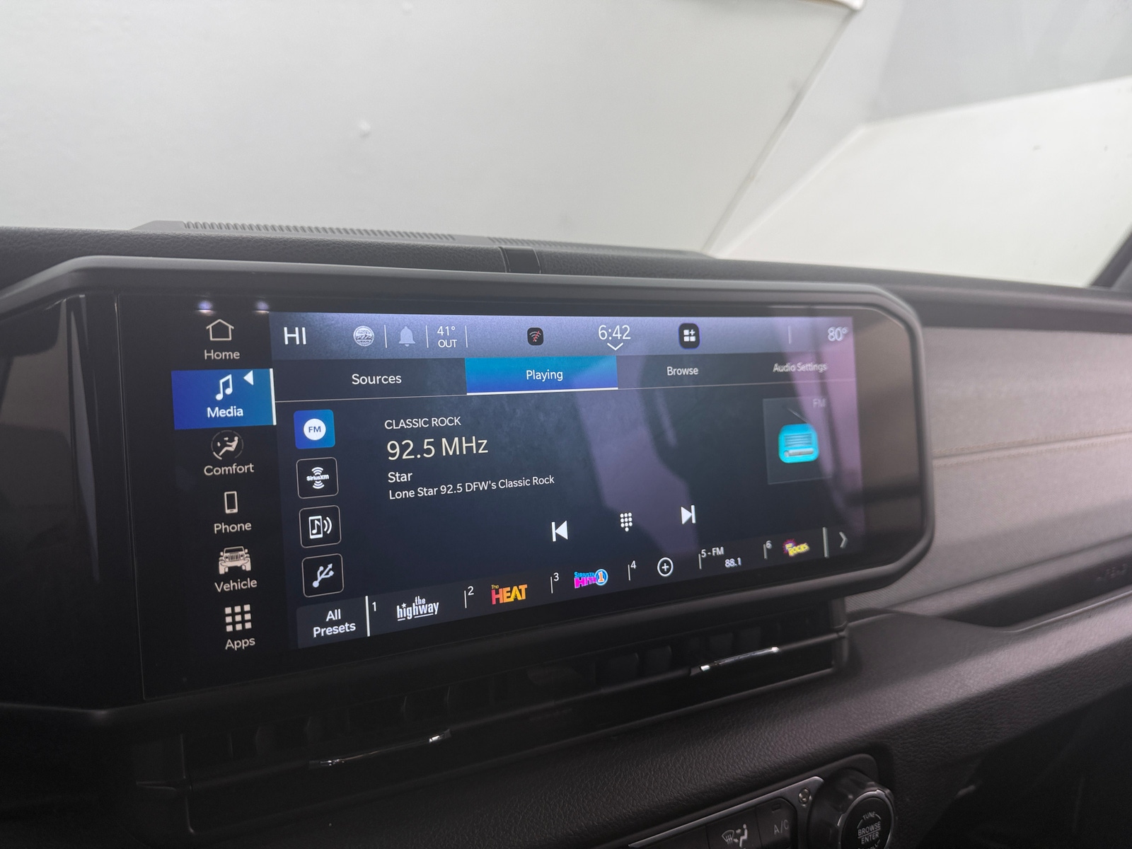 Thumbnail: 2024 Jeep Wrangler - 4