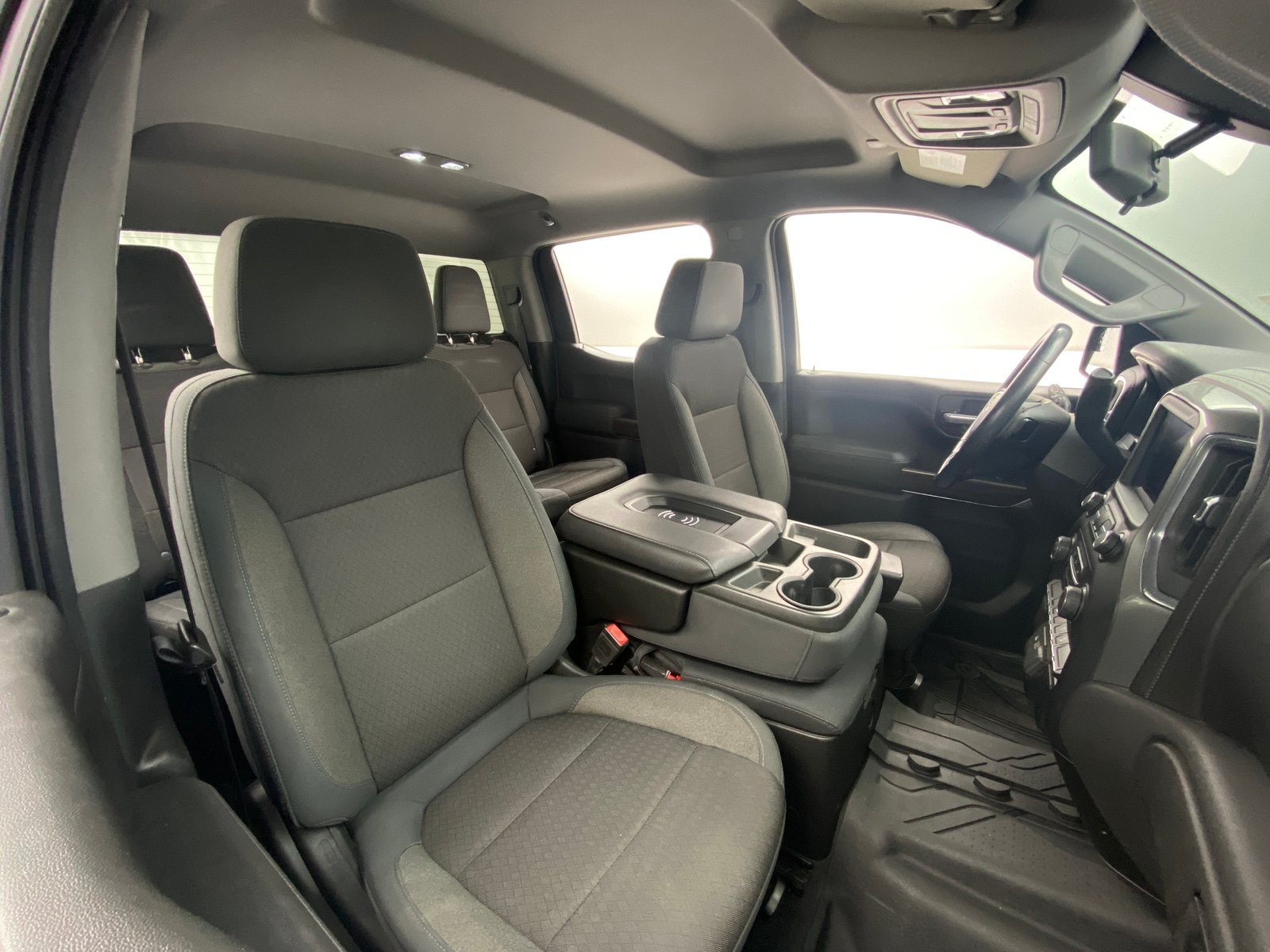 Thumbnail: 2019 Chevrolet Silverado 1500 - 2