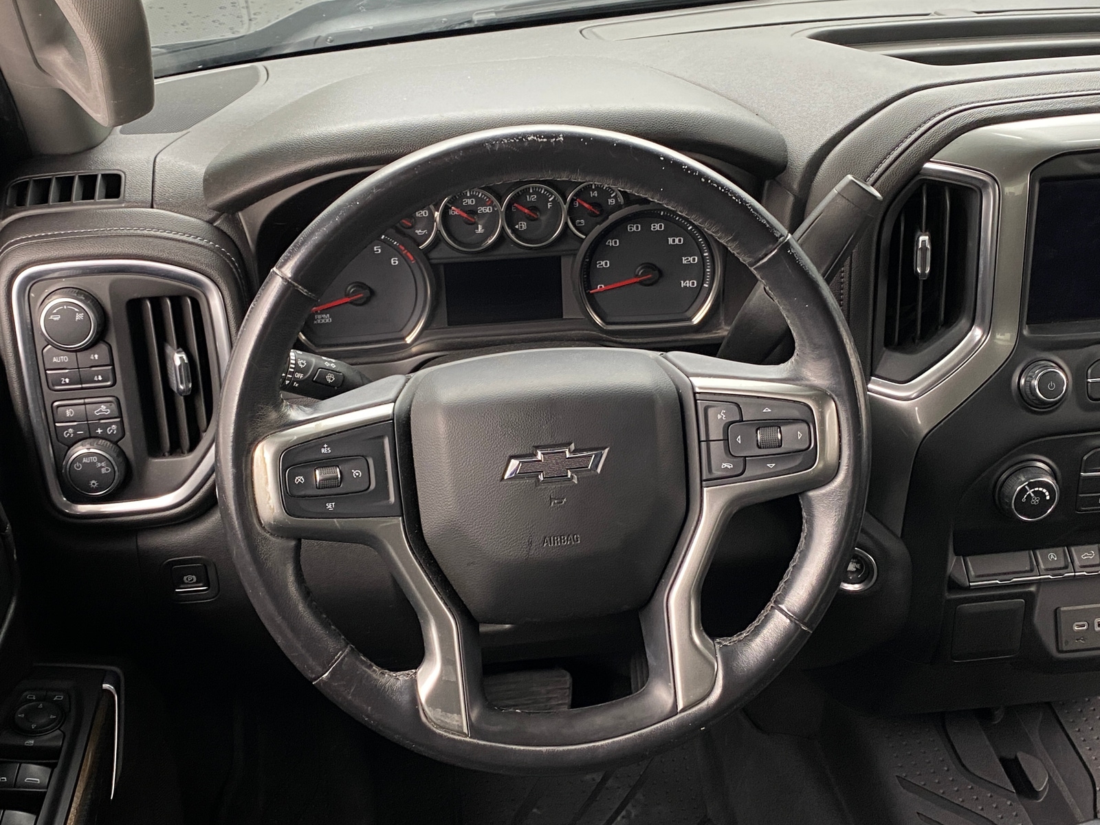 Thumbnail: 2019 Chevrolet Silverado 1500 - 5