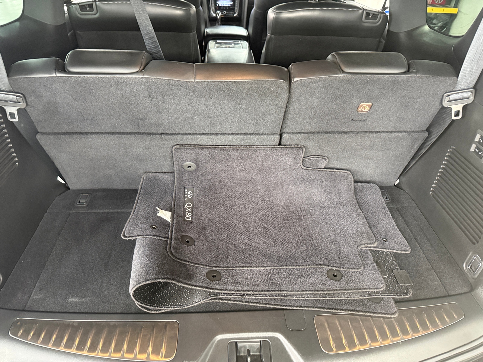 Thumbnail: 2020 INFINITI QX80 - 6